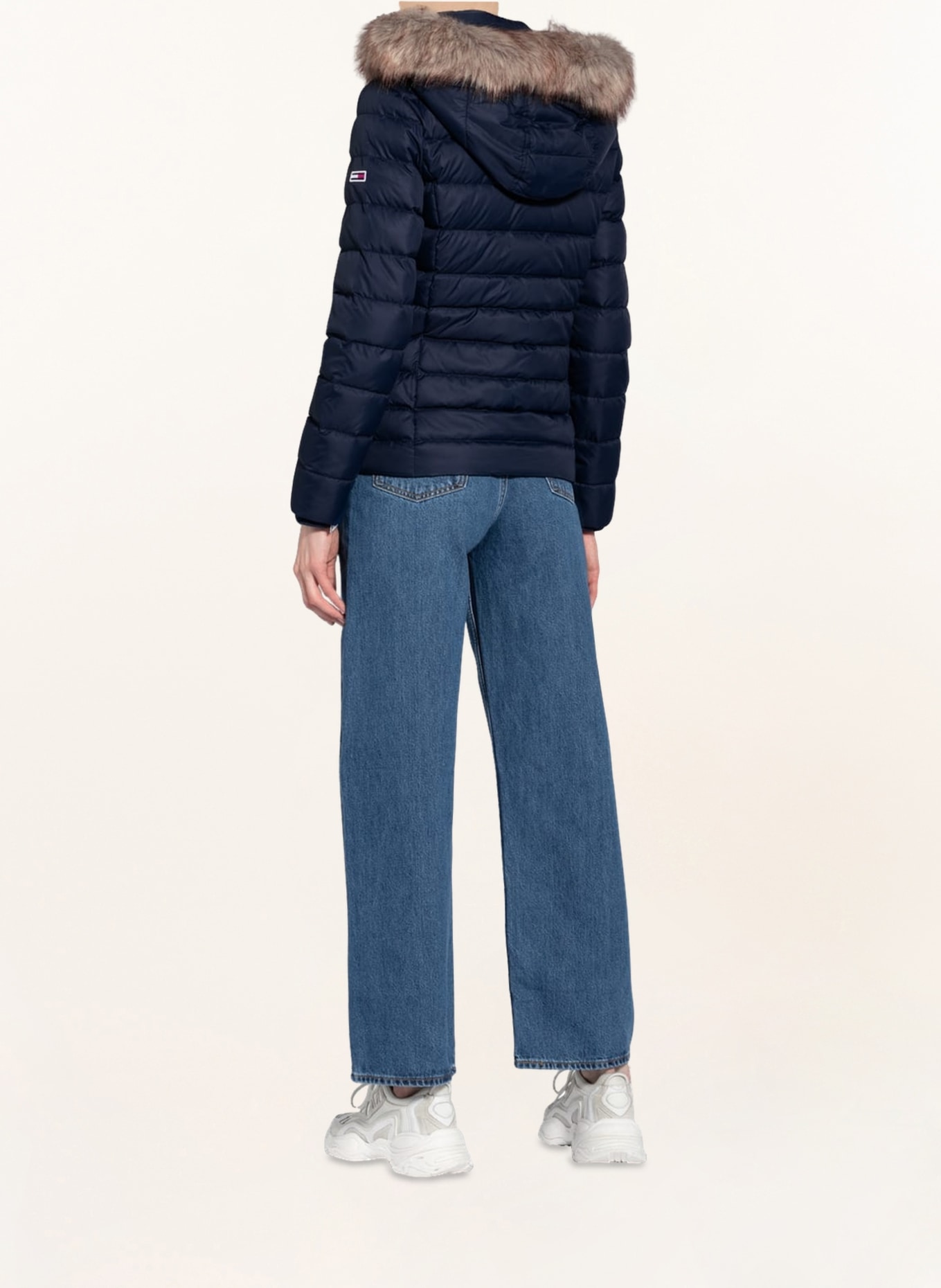 TOMMY JEANS Down jacket with removable hood and faux fur trim, Color: DARK BLUE (Image 3)