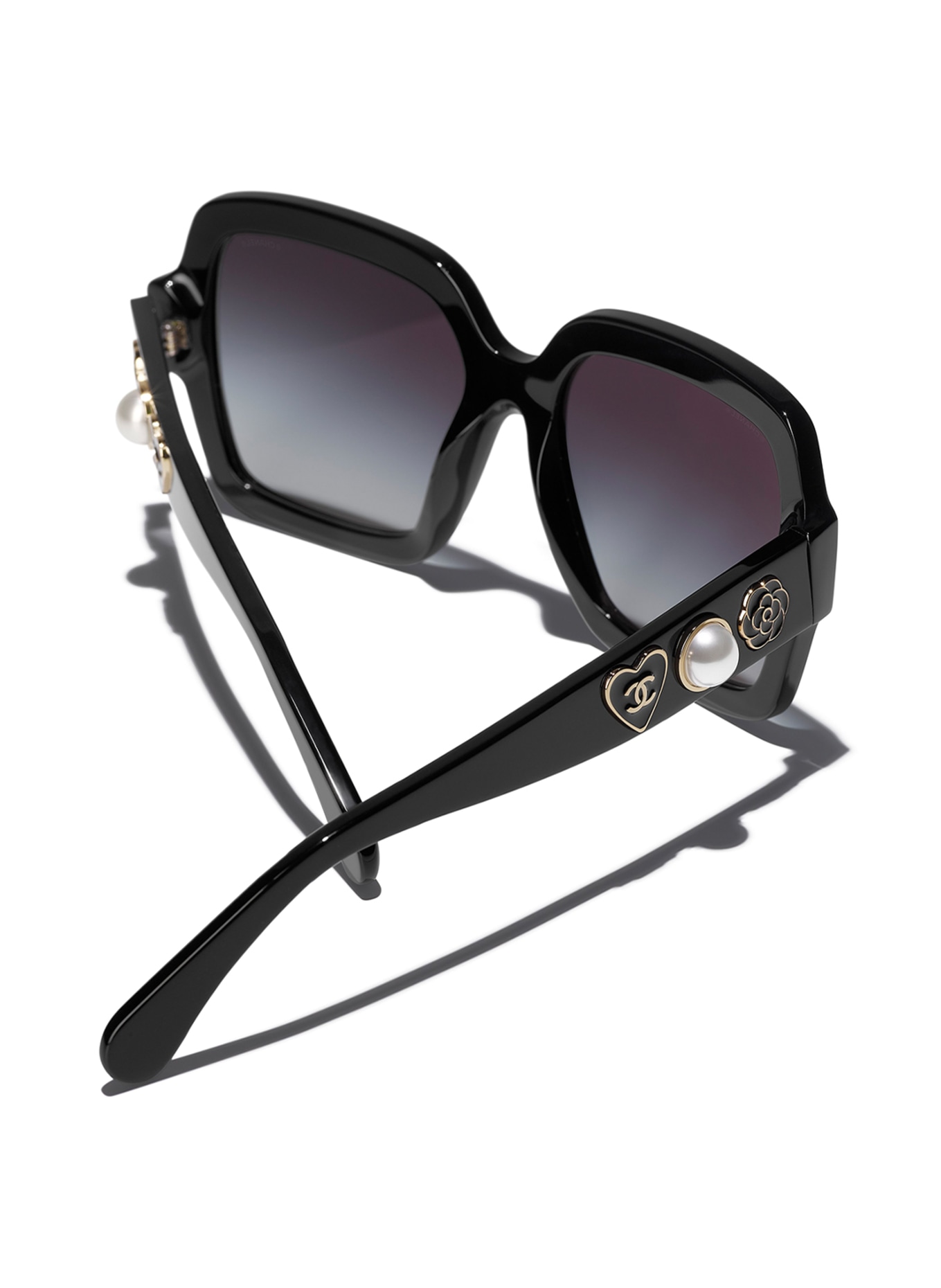 CHANEL Square sunglasses, Color: C622S6 - BLACK/ GRAY (Image 4)