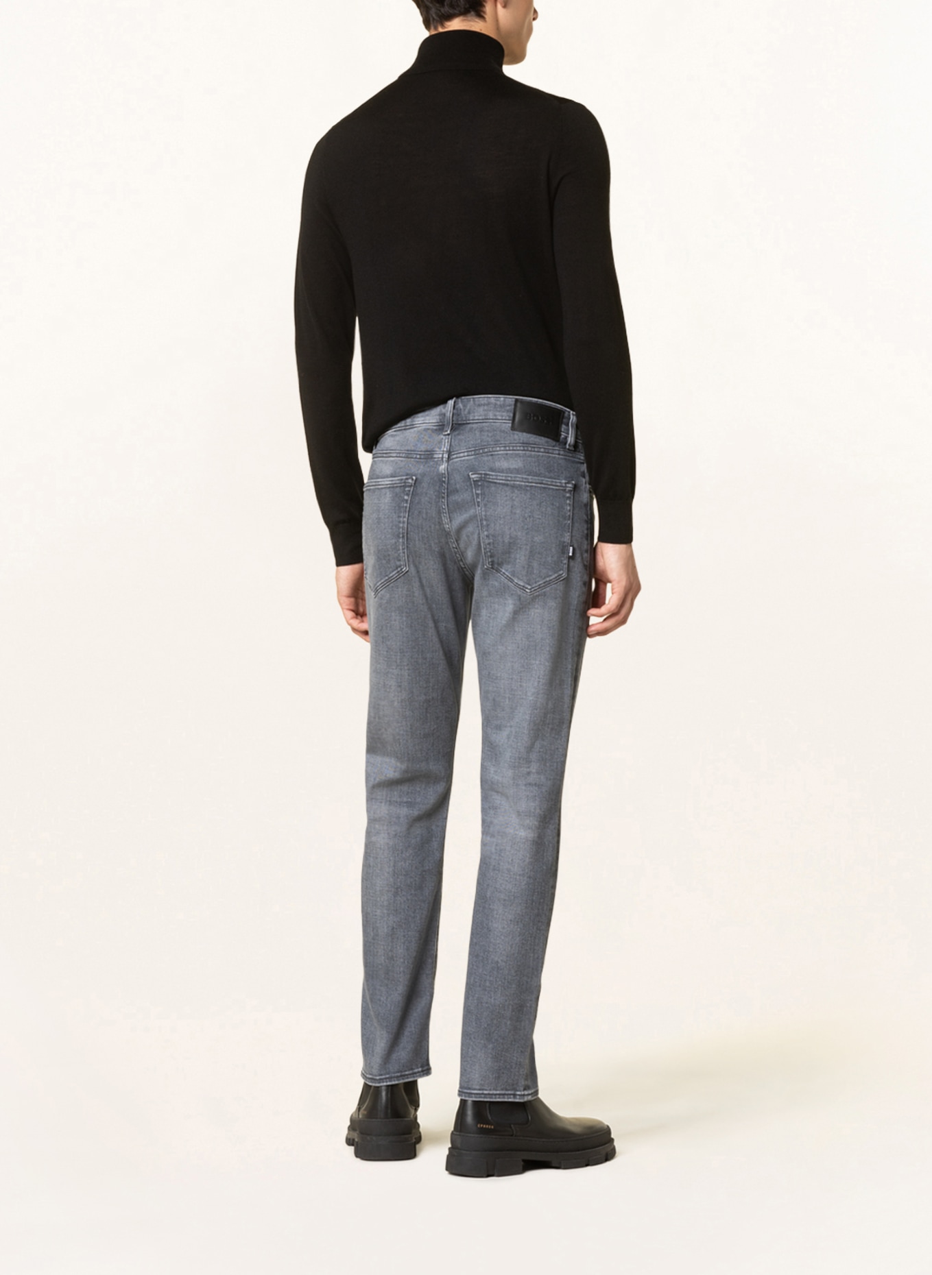 BOSS Jeans MAINE Regular Fit, Farbe: 030 MEDIUM GREY (Bild 3)
