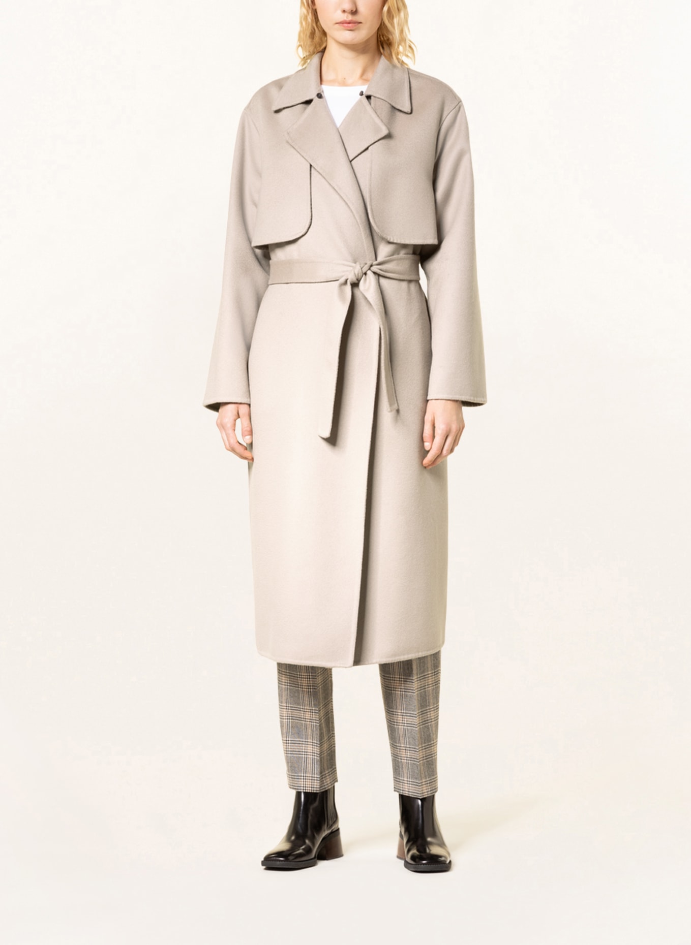 FABIANA FILIPPI Coat in merino wool with decorative beads, Color: TAUPE (Image 2)