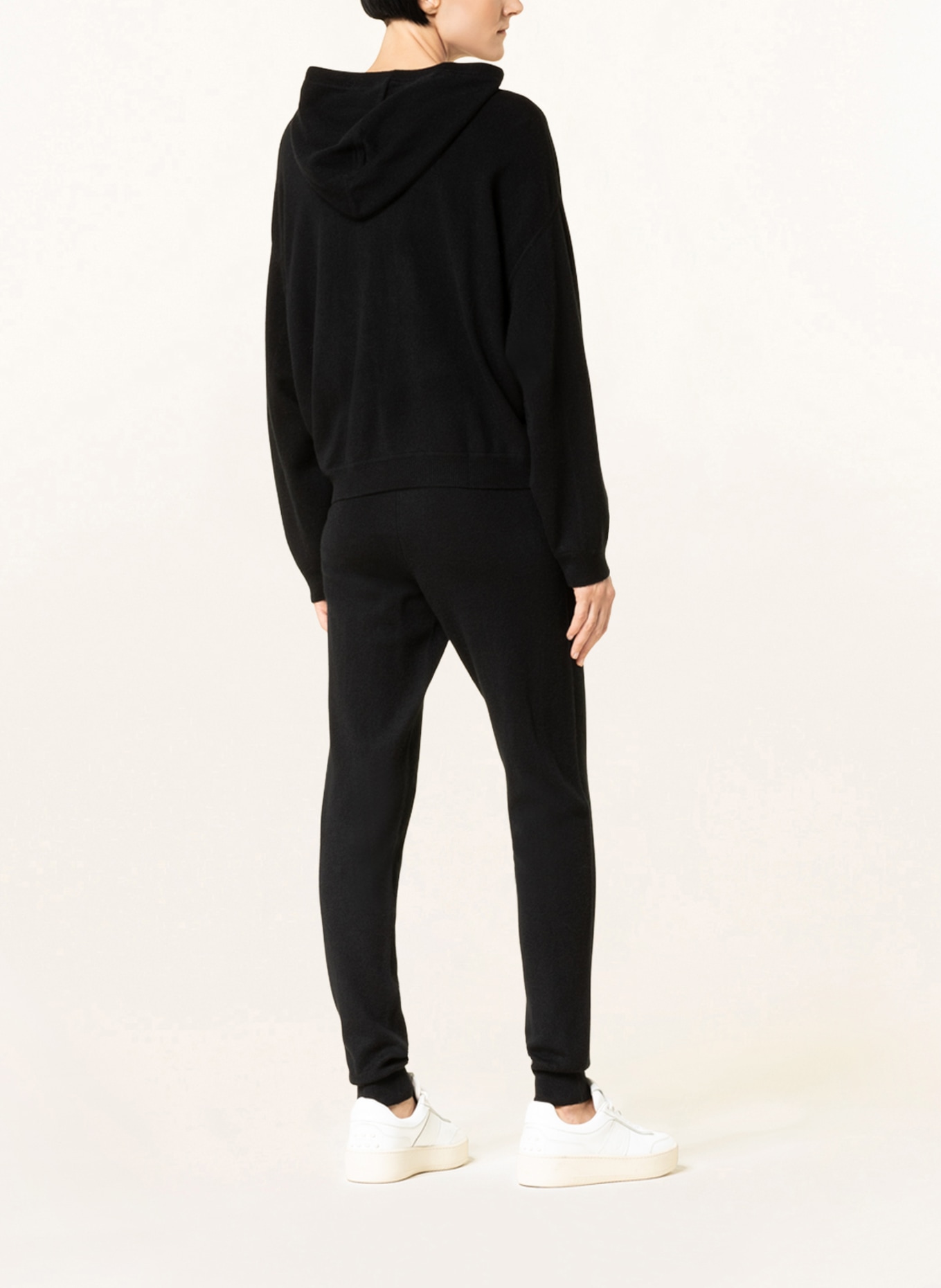 LOULOU STUDIO Knit hoodie LINOSA made of cashmere, Color: BLACK (Image 3)