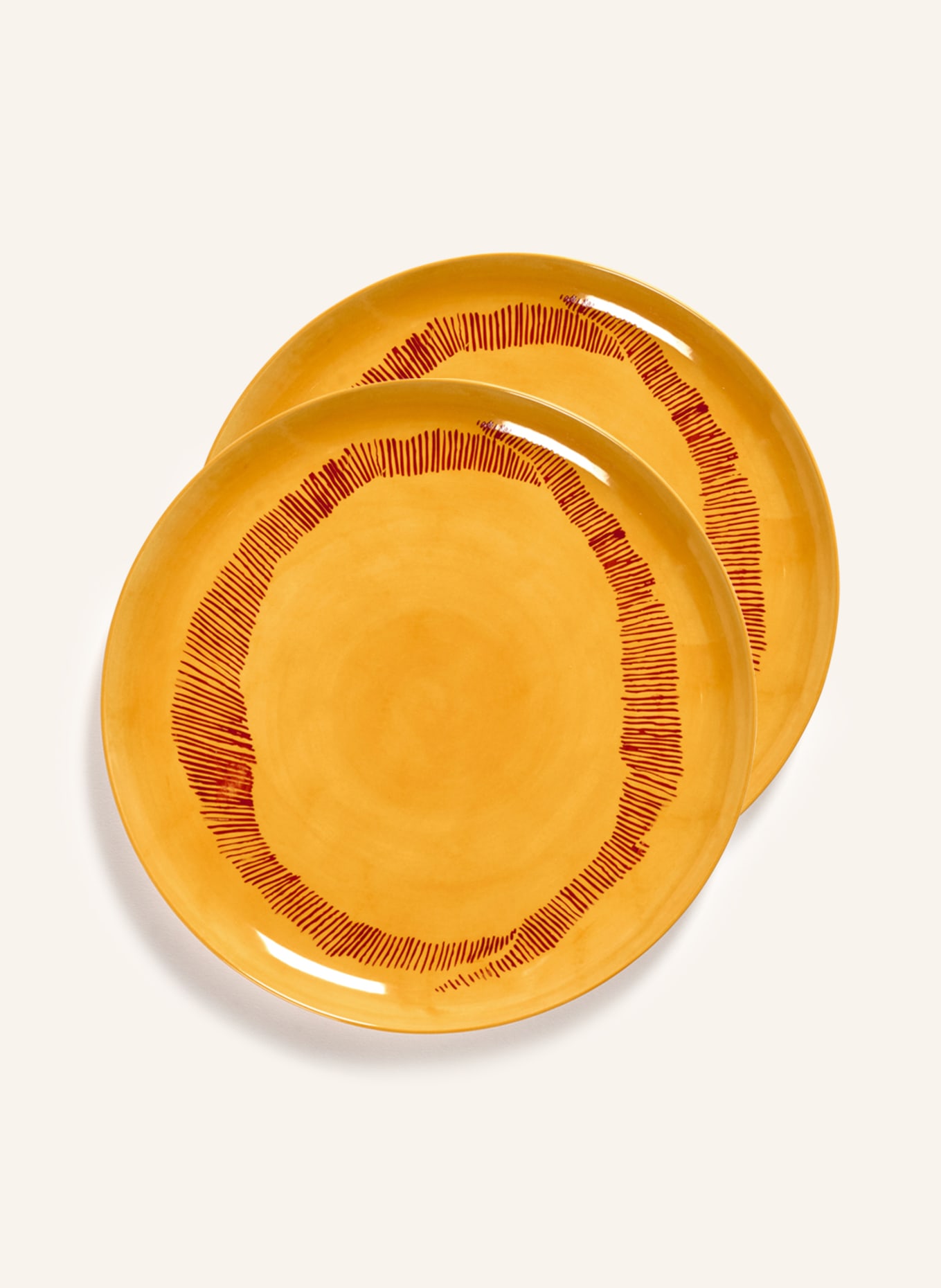 SERAX Set of 2 dinner plates FEAST, Color: YELLOW/ RED (Image 1)