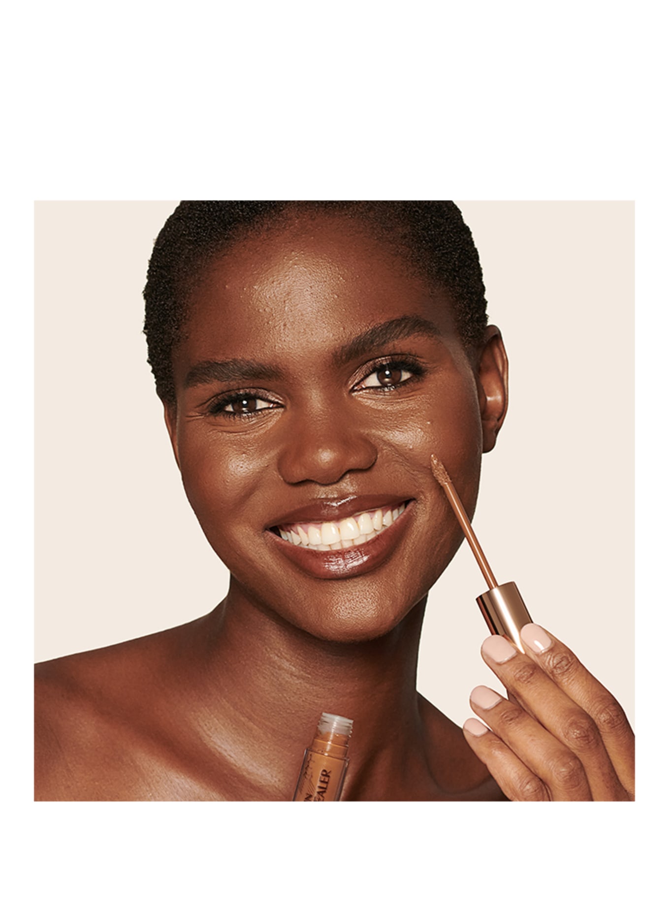 Charlotte Tilbury BEAUTIFUL SKIN RADIANT CONCEALER: 16 DEEP