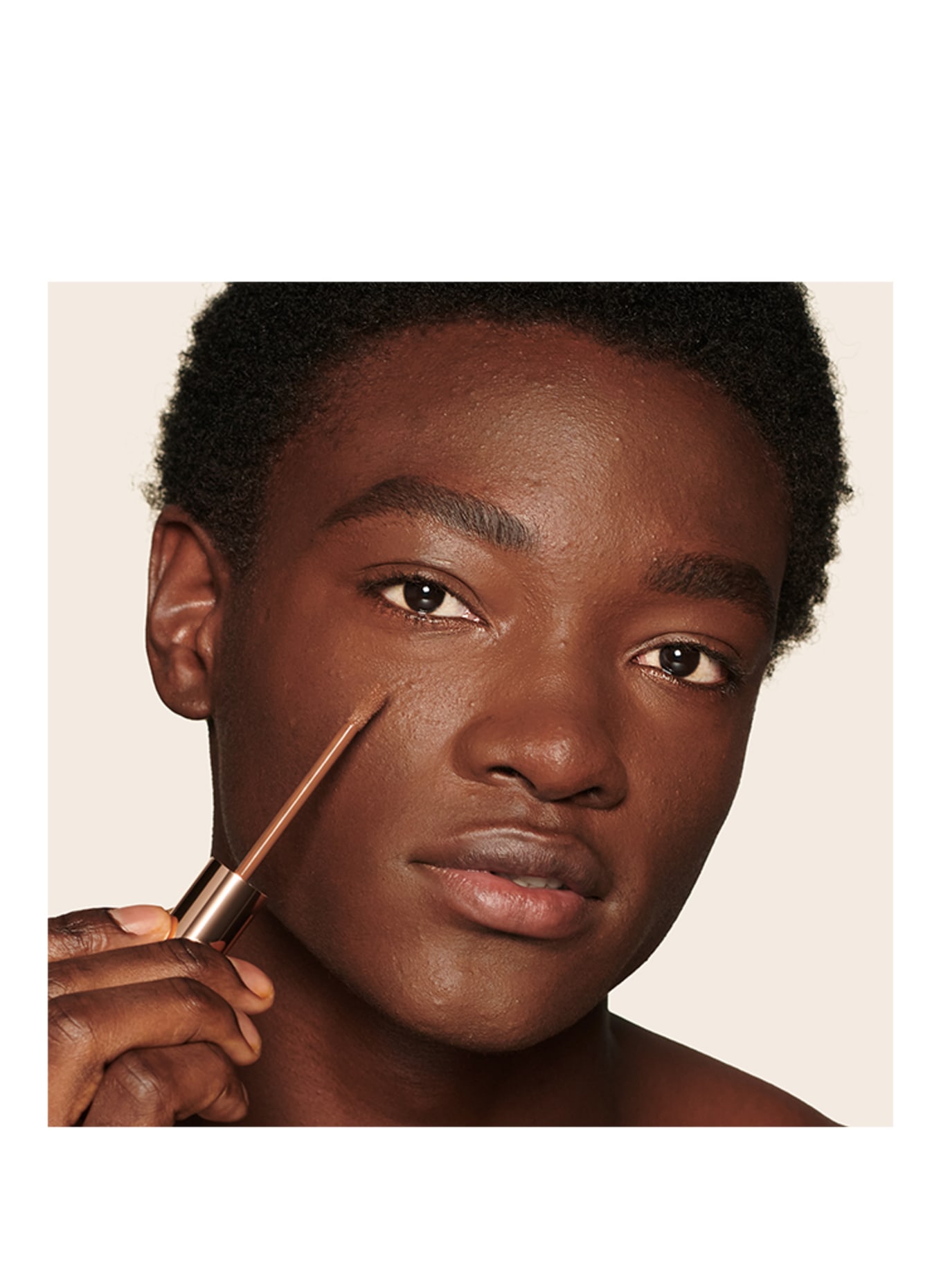 Charlotte Tilbury BEAUTIFUL SKIN RADIANT CONCEALER: 17 DEEP