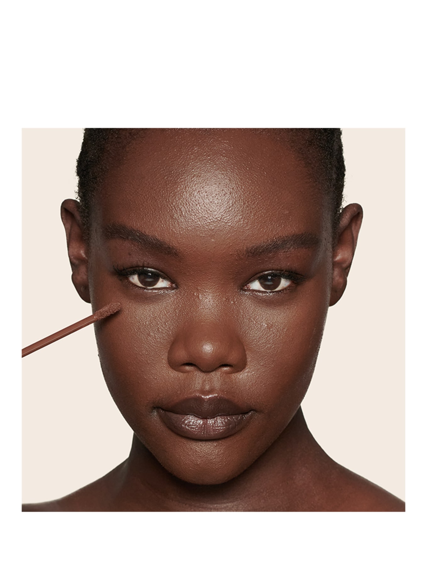 Charlotte Tilbury BEAUTIFUL SKIN RADIANT CONCEALER: 17.5 DEEP