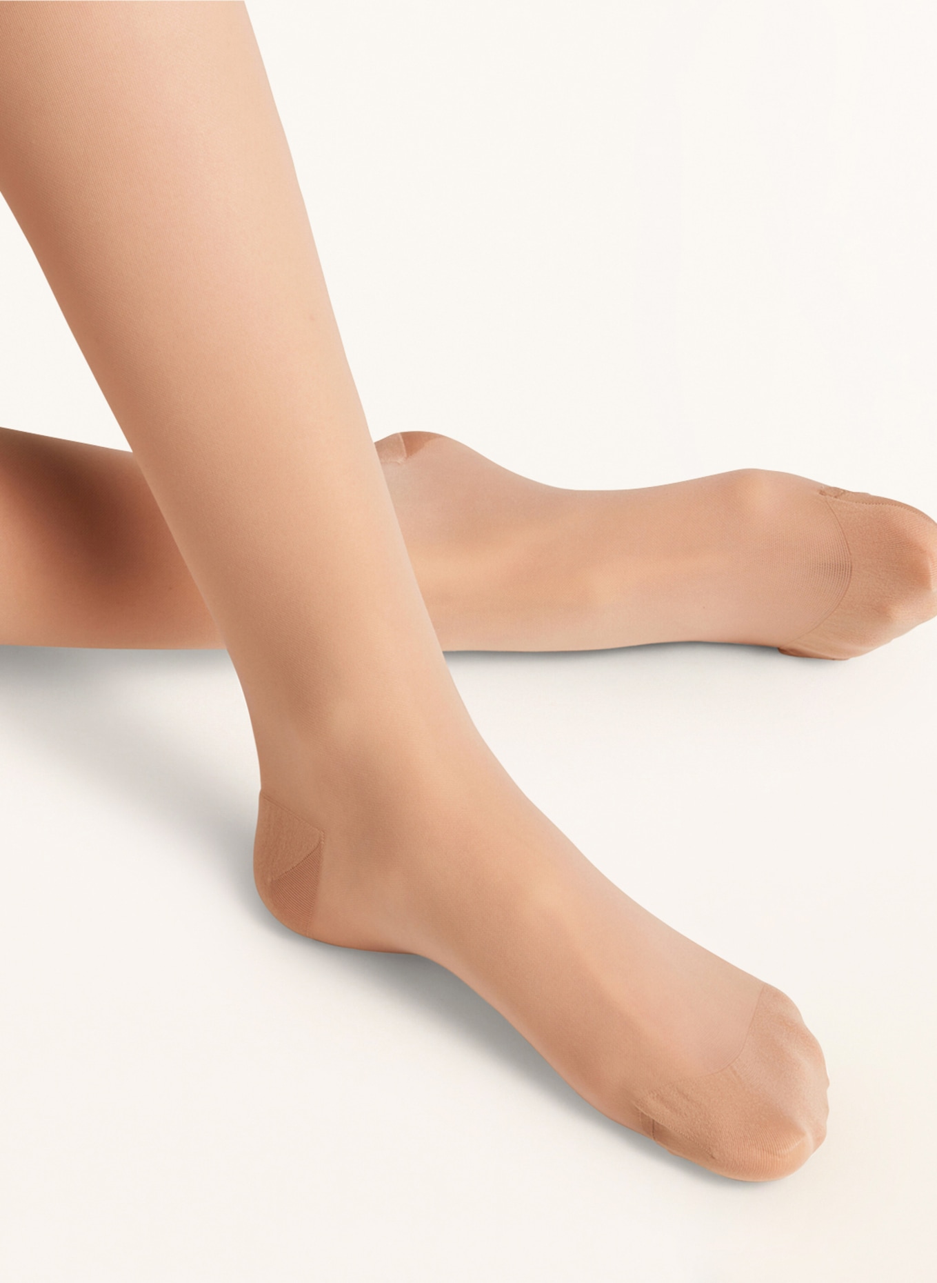 FALKE Fine knee-high stockings ENERGIZE KNEE-HIGH 30 DEN , Color: 4059 COCOON (Image 3)