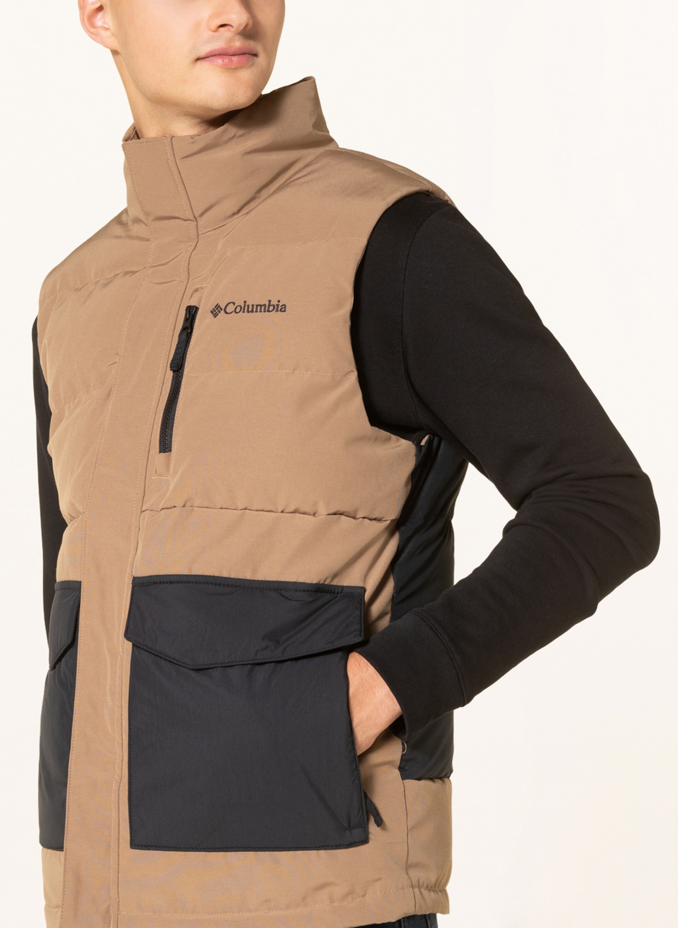 Columbia brown fleece vest