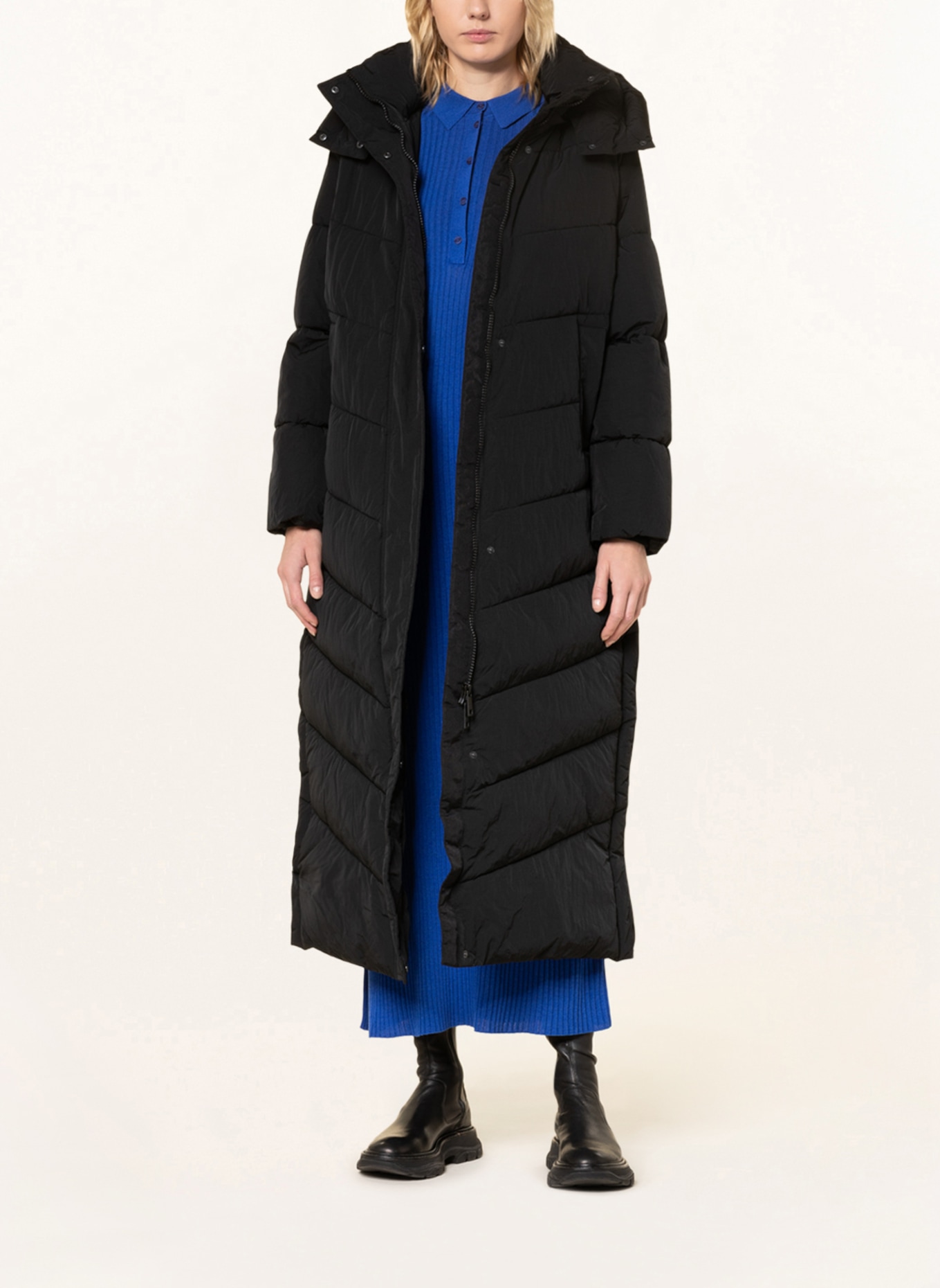 Calvin Klein Prošívaný kabát s odnímatelnou kapucí, Barva: ČERNÁ (Obrázek 2)
