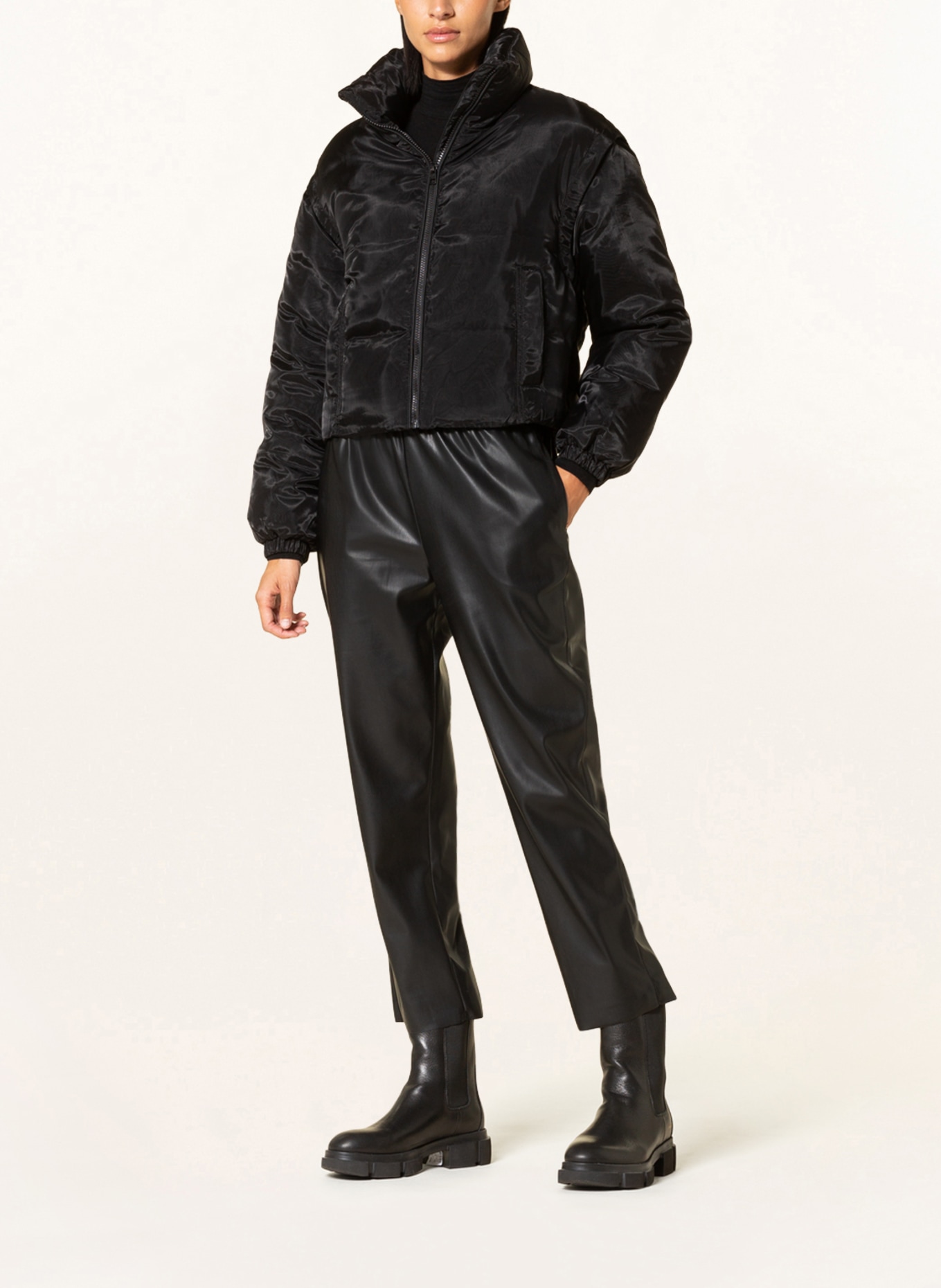 Calvin Klein Jeans Jacket with detachable sleeves, Color: BLACK (Image 2)
