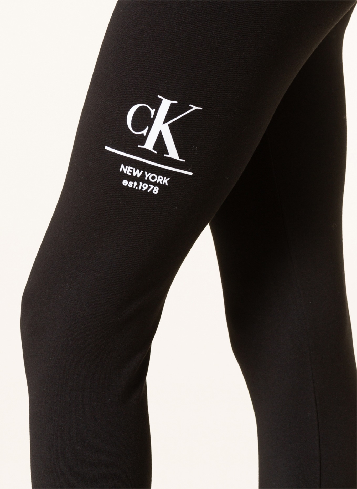Buy Calvin Klein Jeans Women Black Printed Side Logo Print Cropped Tights -  Tights for Women 9197223 | Myntra