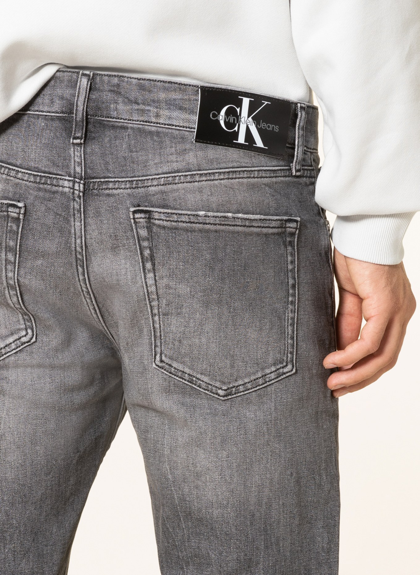 Calvin Klein Jeans Jeansy Slim tapered fit, Kolor: 1BZ DENIM GREY (Obrazek 5)