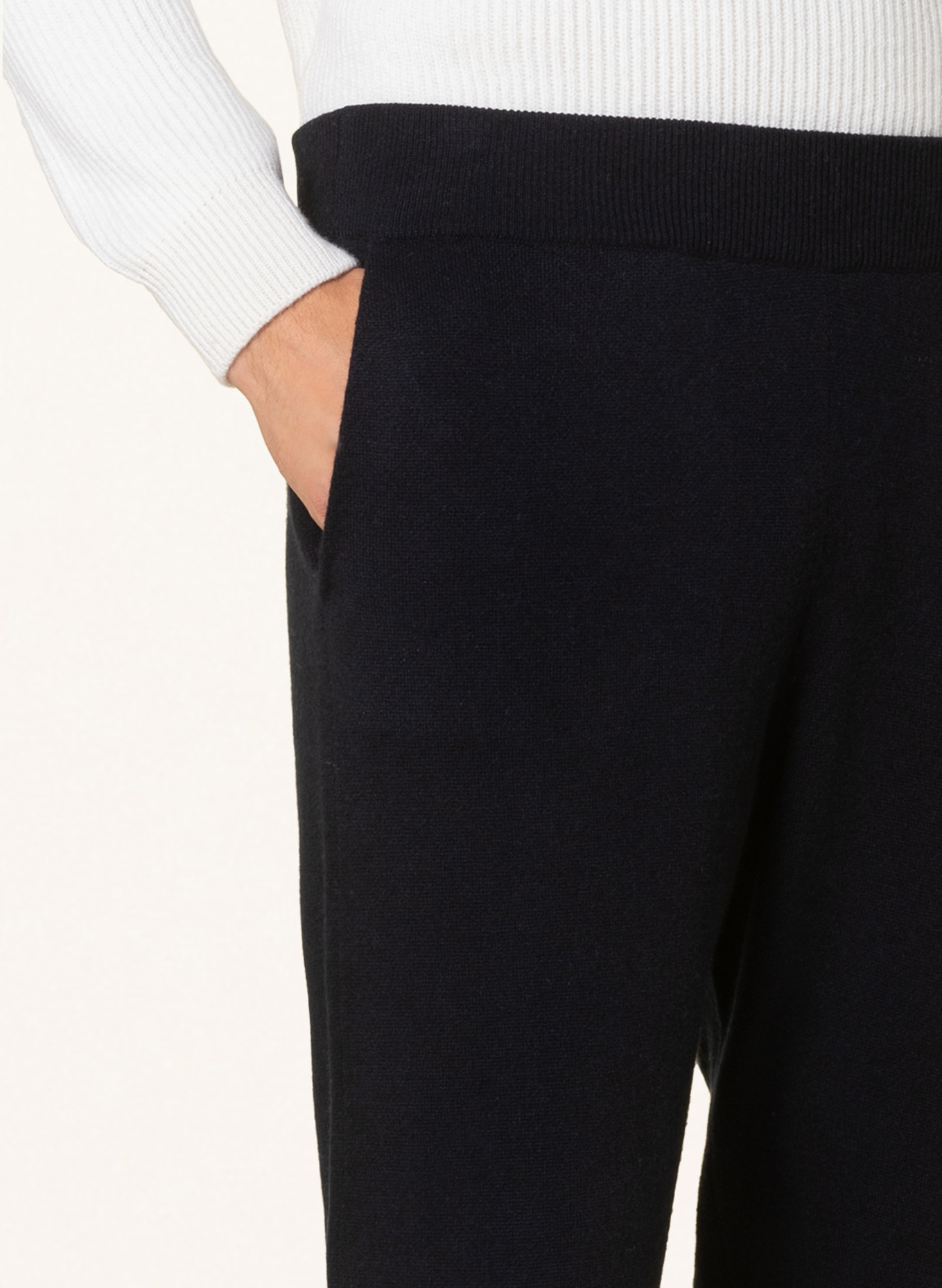 FALKE Knit trousers in jogger style extra slim fit made of cashmere: DARK BLUE