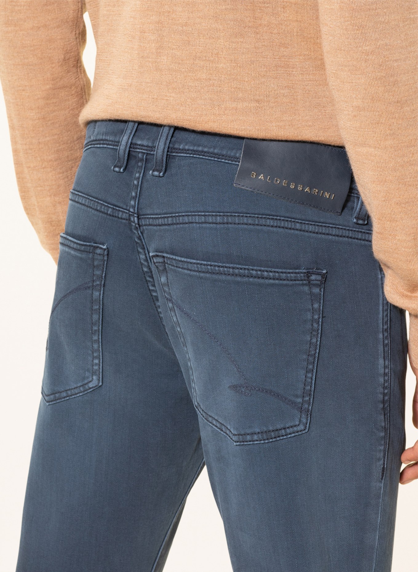 BALDESSARINI Jeans Tapered fit, Color: 6811 dark blue stonewash (Image 5)