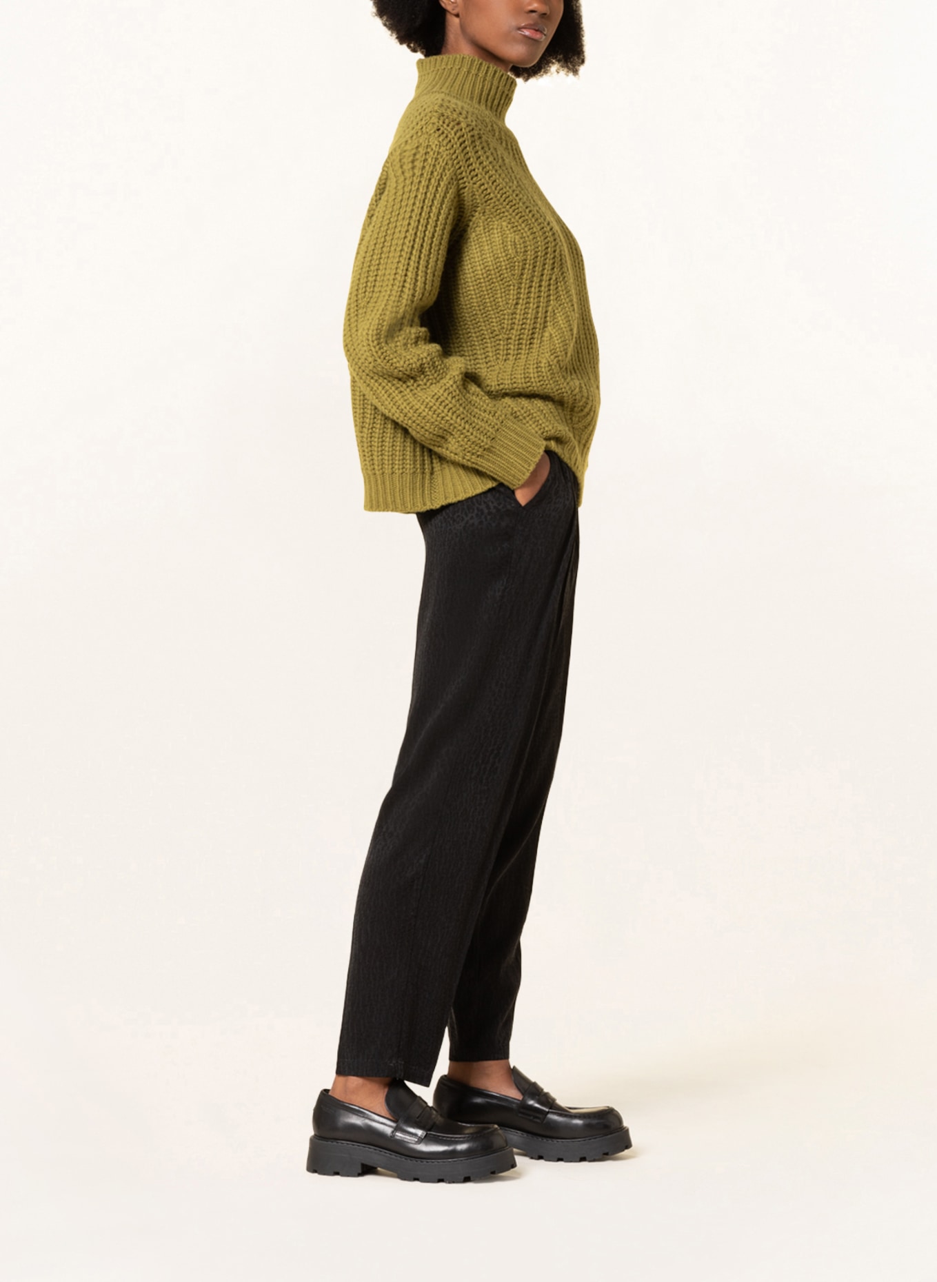 LOVJOI Trousers SOPHIETTA , Color: BLACK (Image 4)