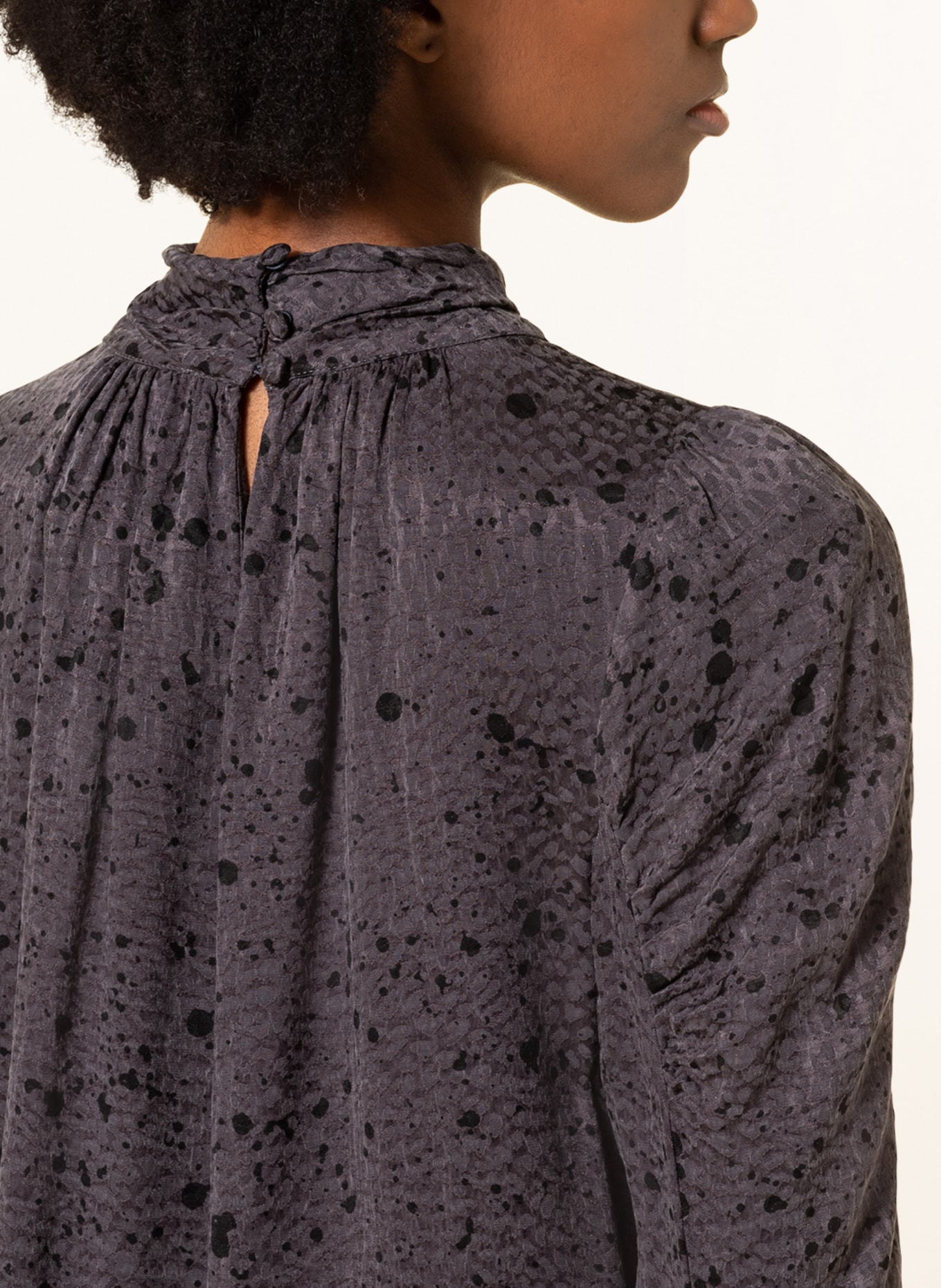 LOVJOI Shirt blouse MALALI in jacquard, Color: GRAY/ DARK GRAY (Image 4)