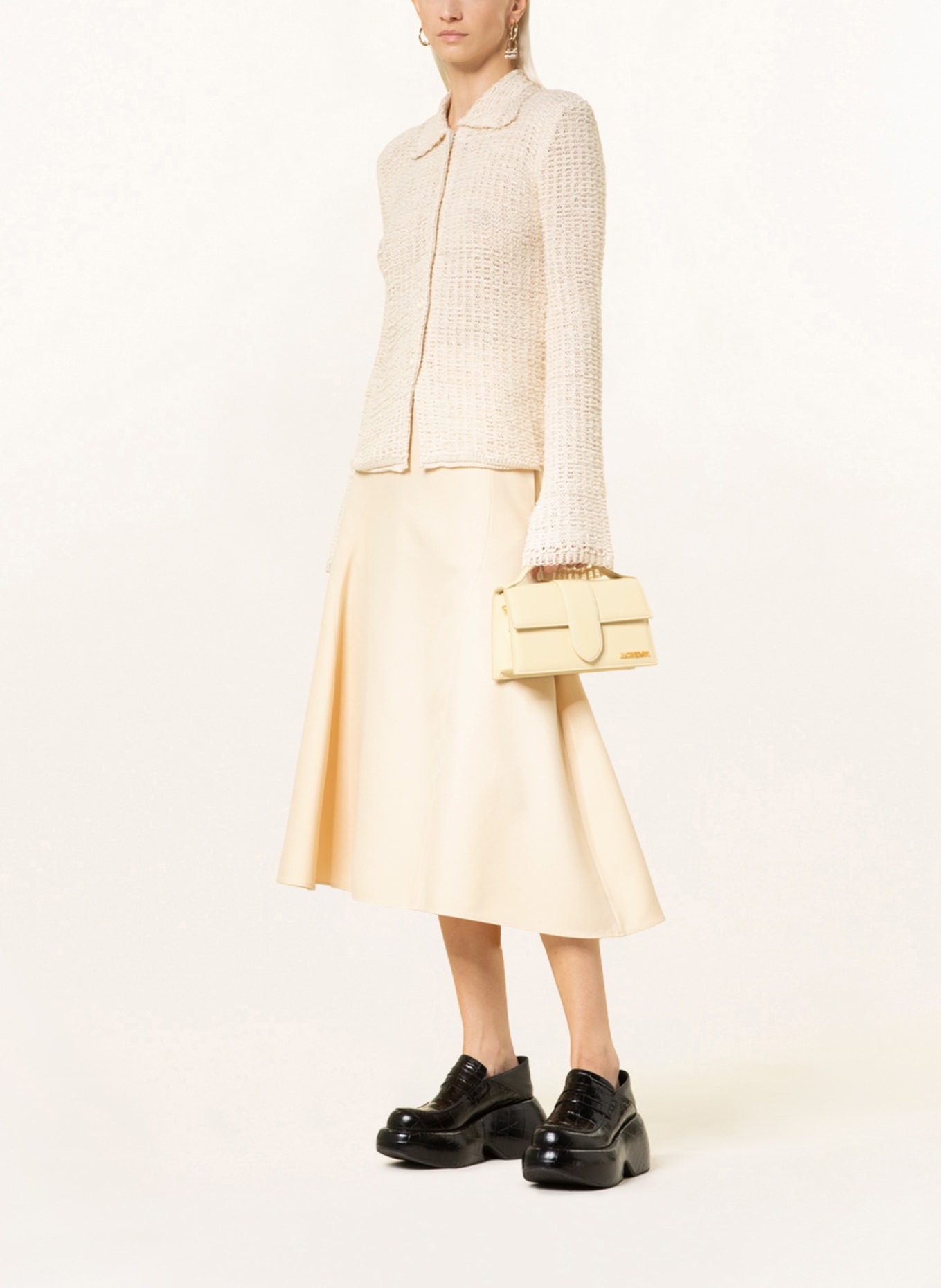 JACQUEMUS Umhängetasche LE GRAND BAMBINO, Farbe: ECRU (Bild 5)