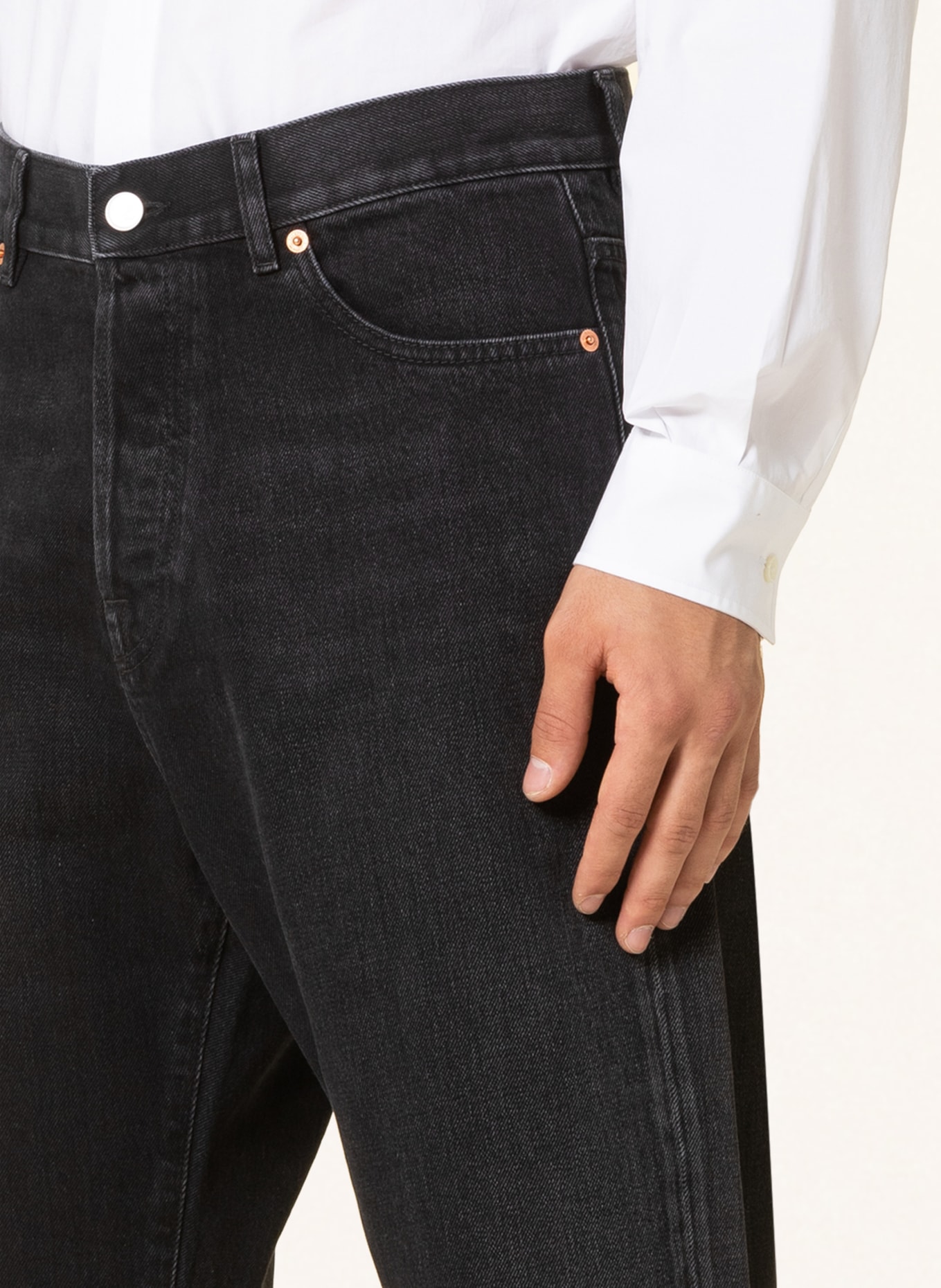 VALENTINO Jeans Regular Fit, Farbe: 0NO NERO (Bild 5)