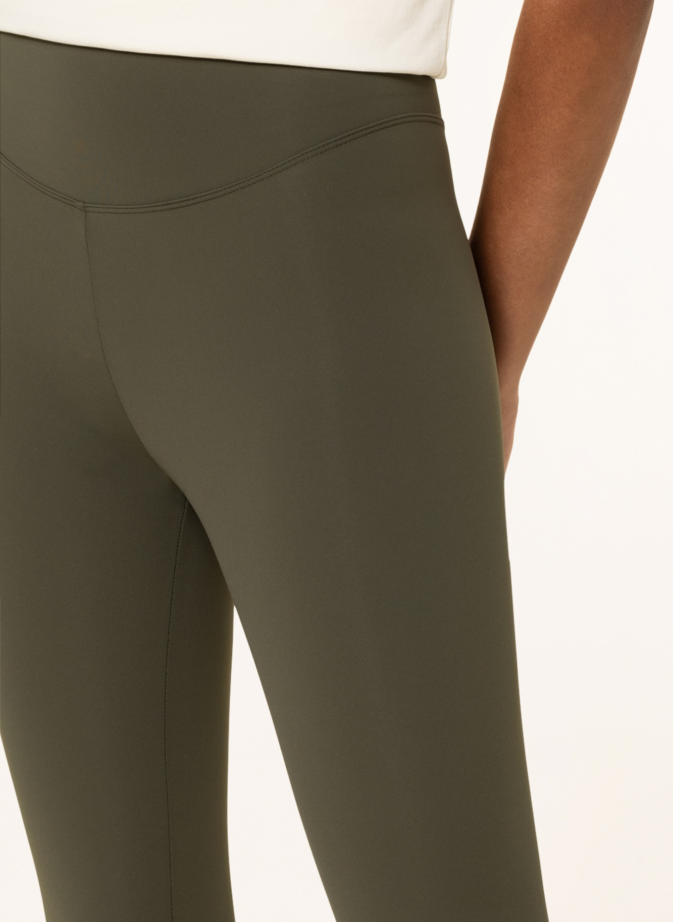 ITEM m6 Leggings ALLDAY CONSCIOUS with shaping effect, Color: OLIVE (Image 5)