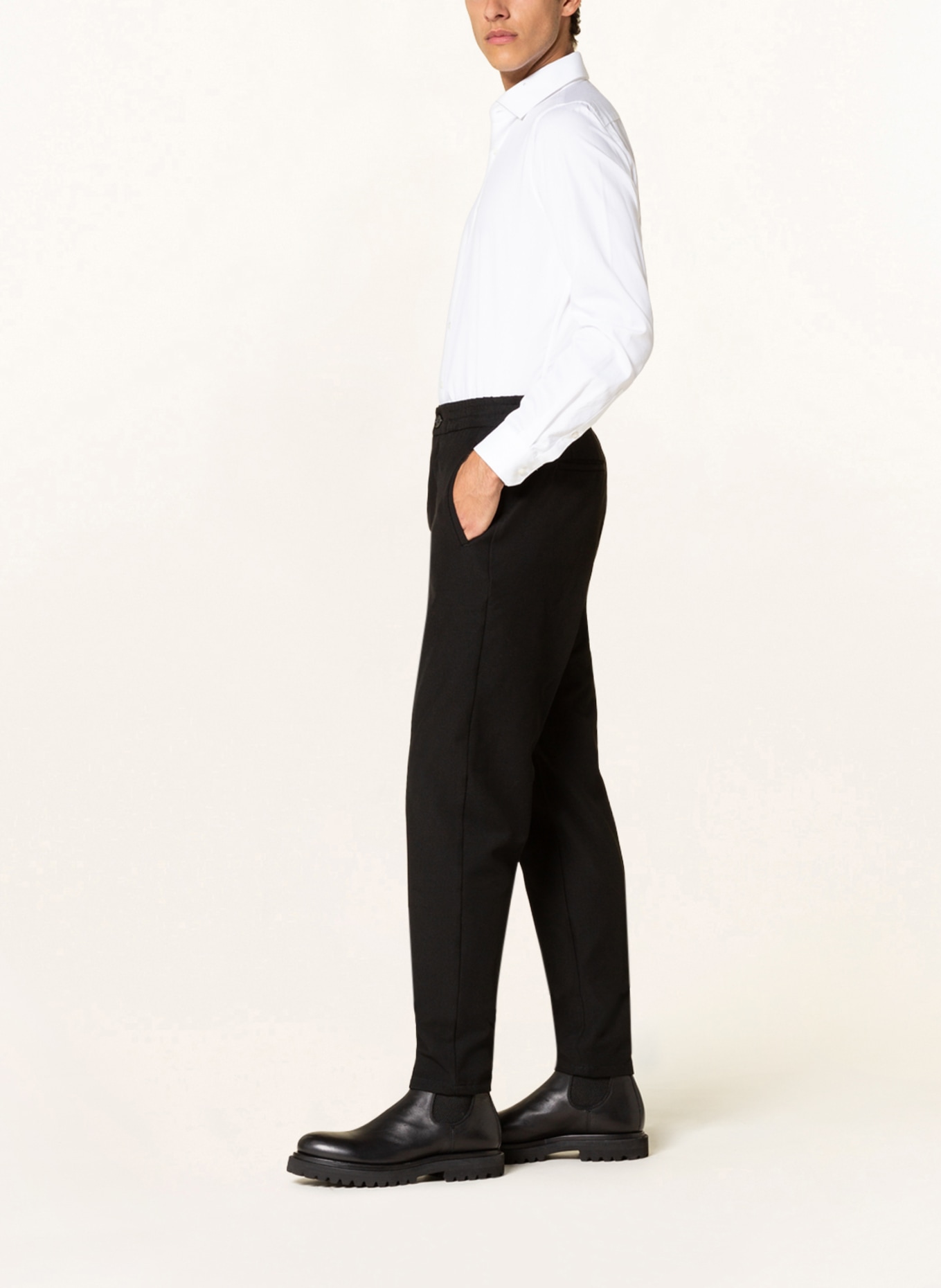 PAUL Spodnie garniturowe tapered fit, Kolor: CZARNY (Obrazek 4)