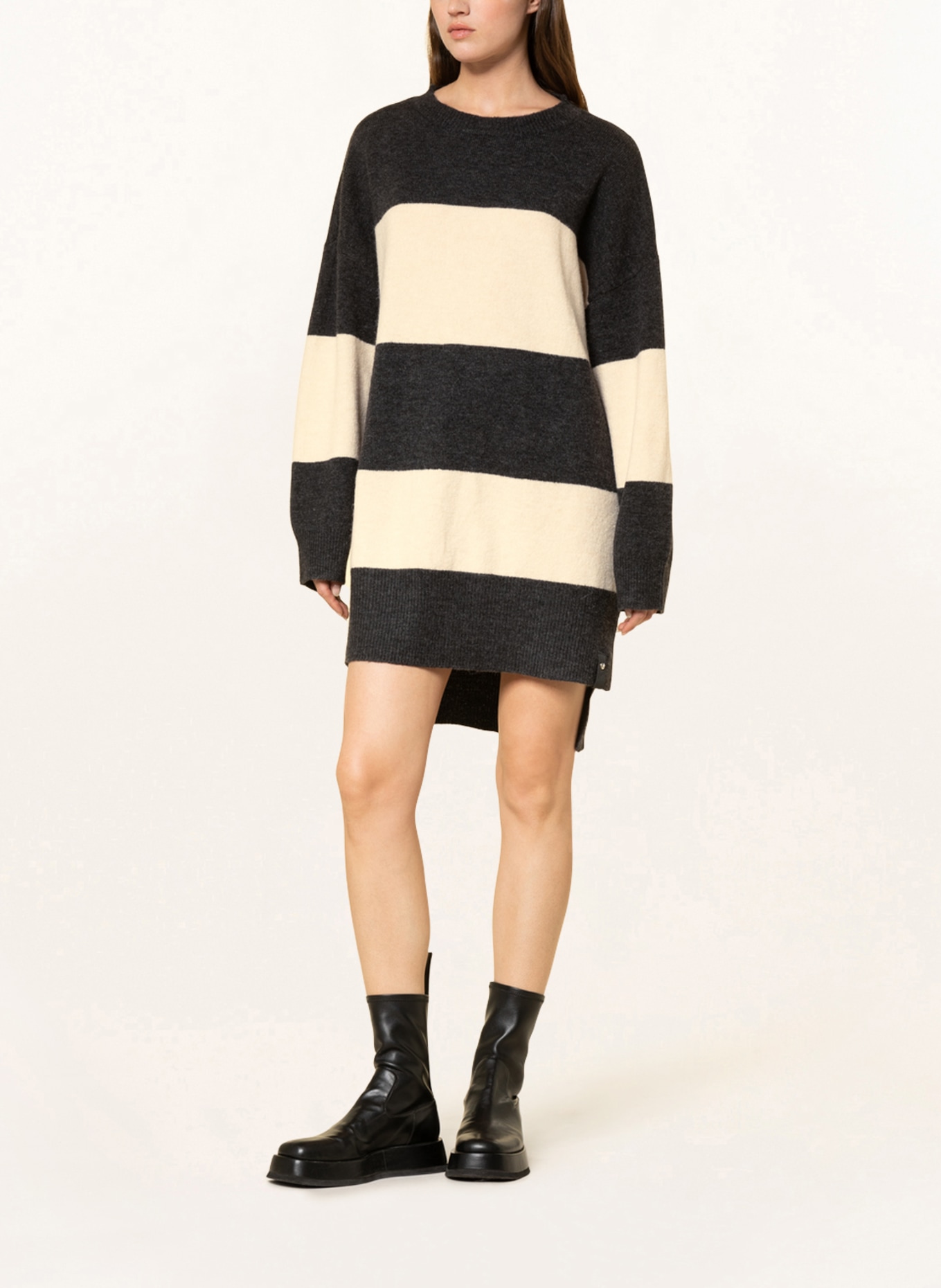 TRUE RELIGION Knit dress