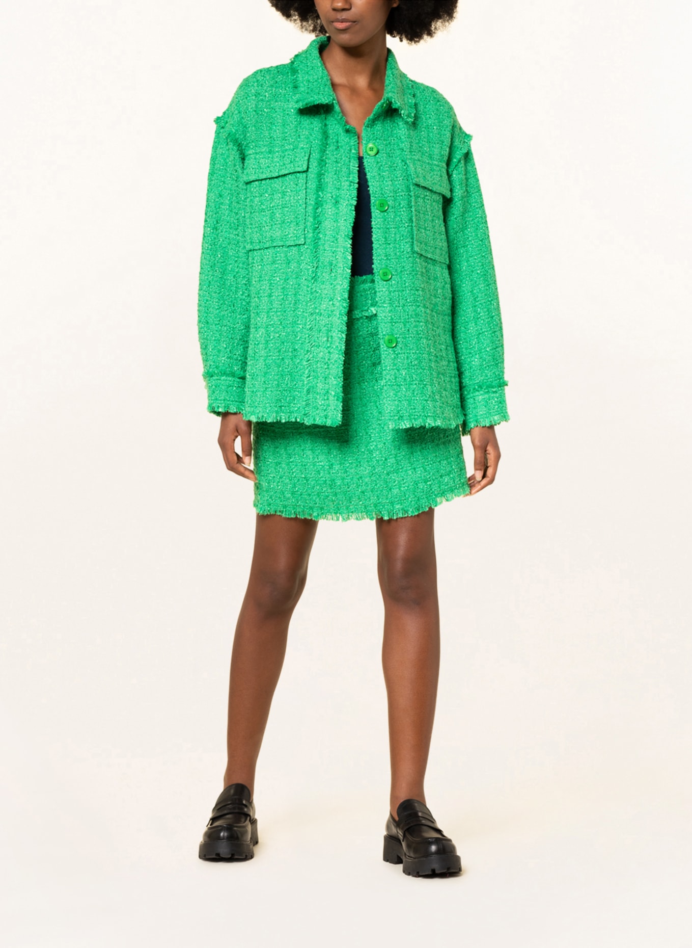 MRS & HUGS Bouclé skirt , Color: GREEN (Image 2)