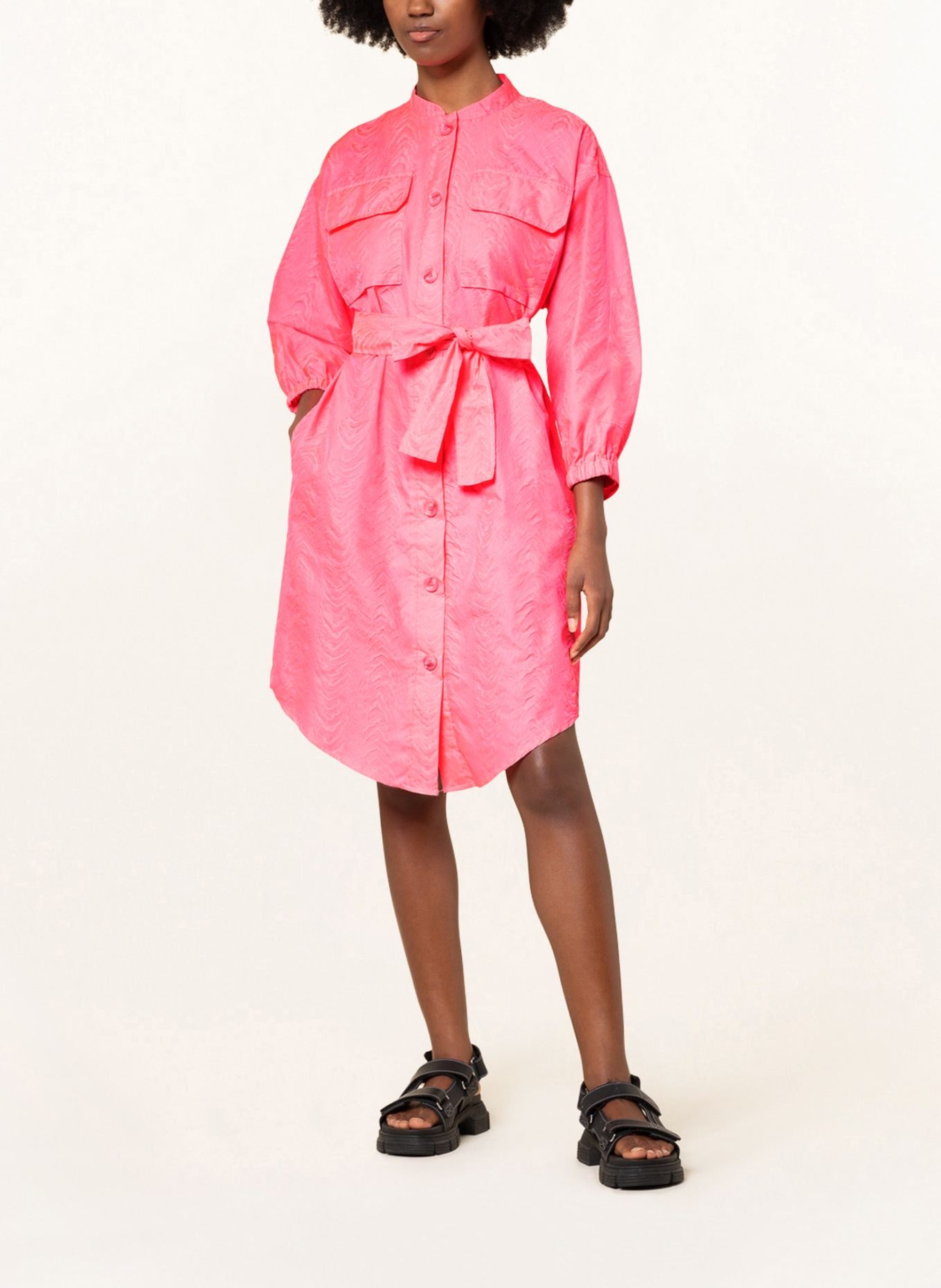 ESSENTIEL ANTWERP Hemdblusenkleid DECAY, Farbe: ROSA (Bild 2)
