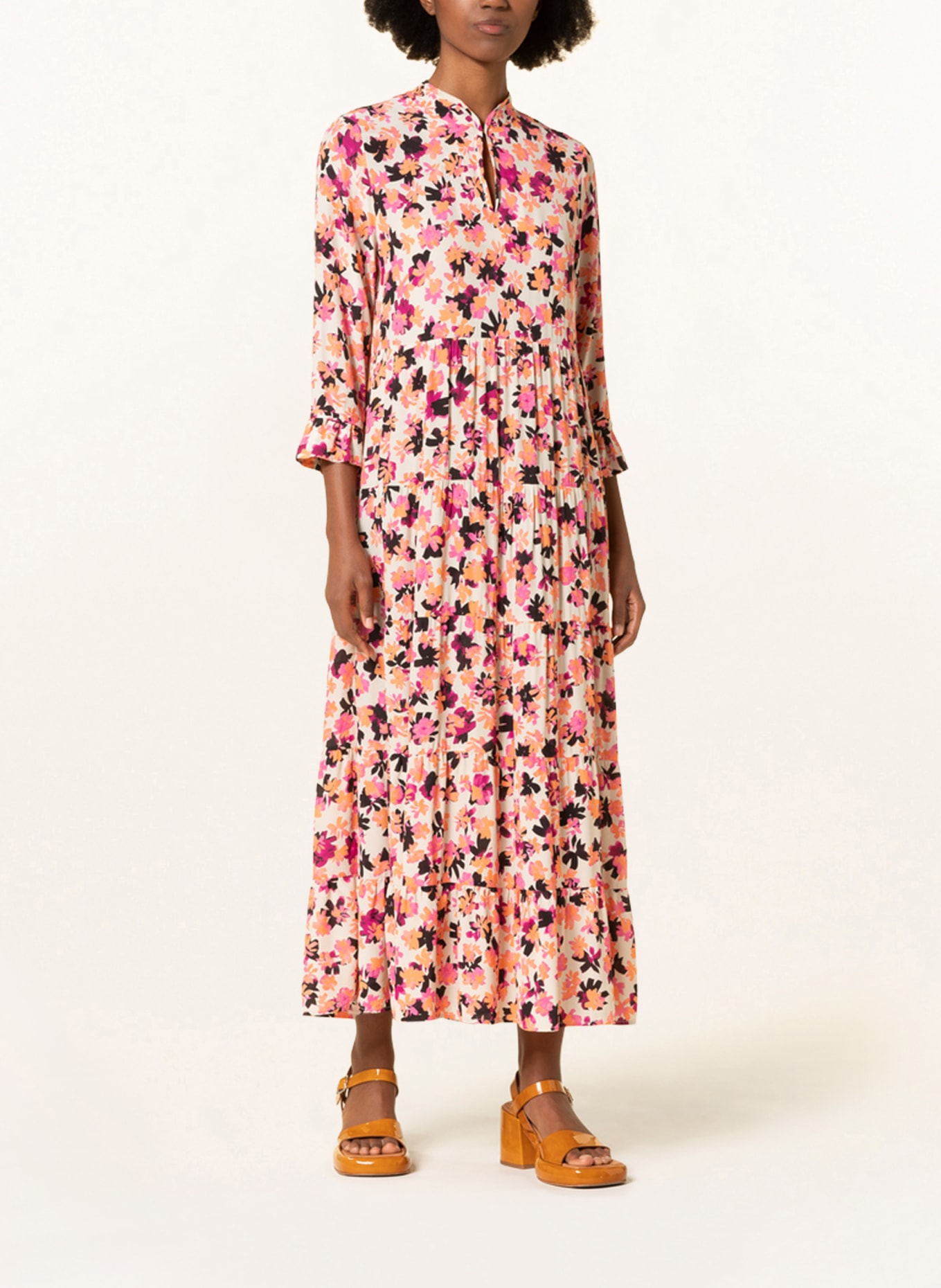 ANNA's Bib Shorts Neo, Color: CREAM/ FUCHSIA/ LIGHT ORANGE (Image 2)