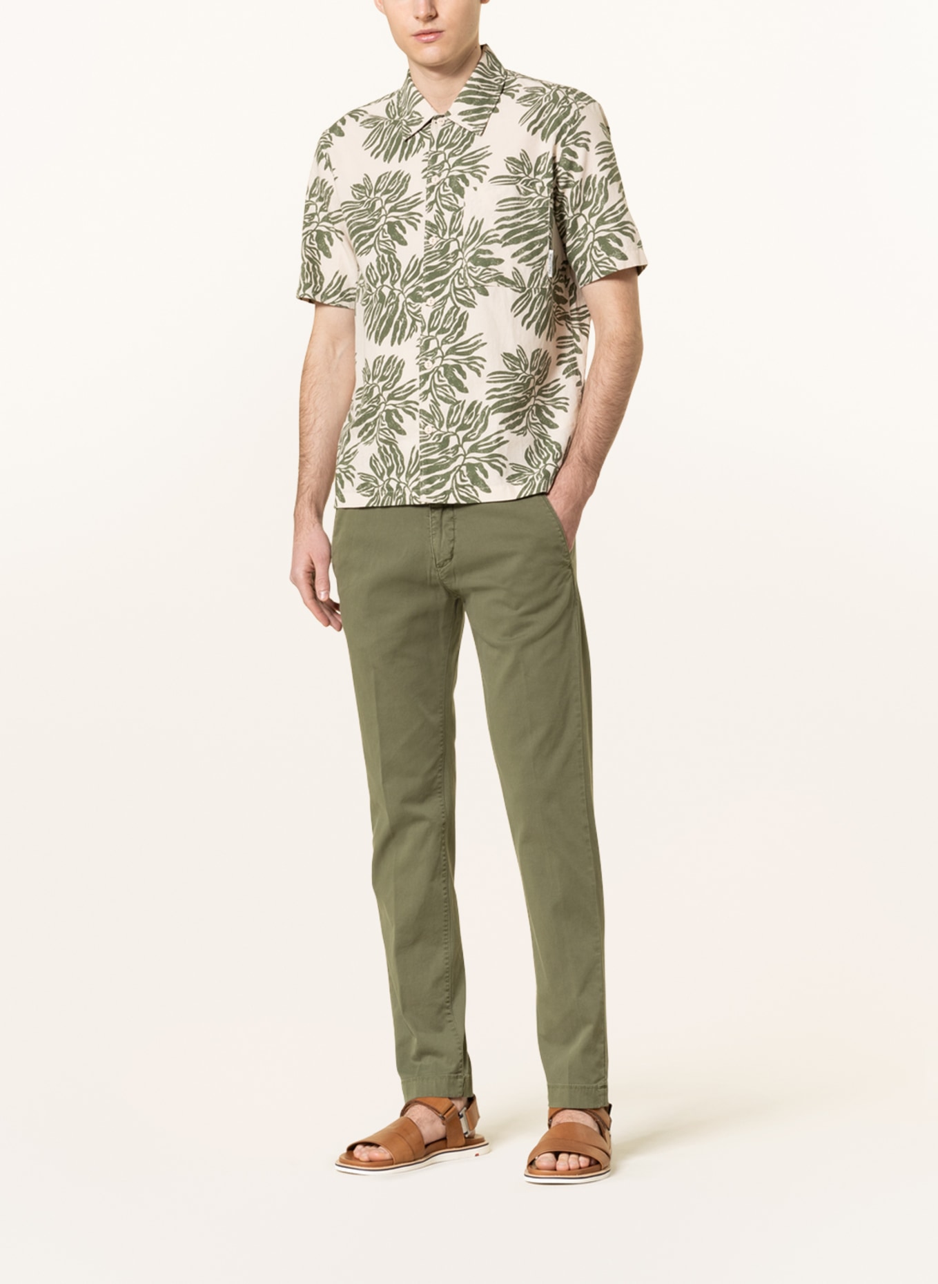 Marc O'Polo Chinos STIG shaped fit, Color: OLIVE (Image 2)