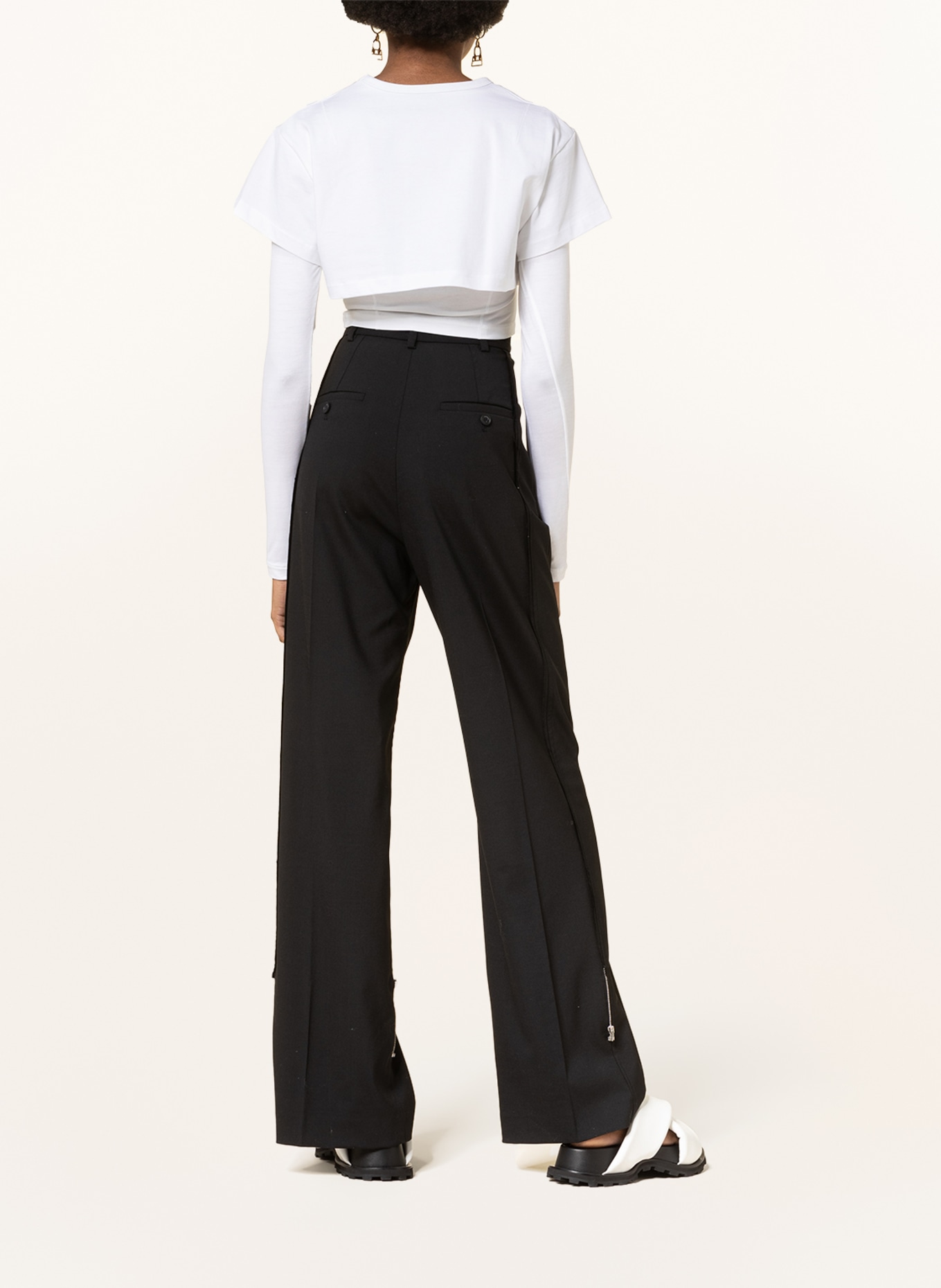 JACQUEMUS Cropped long sleeve shirt LE DOUBLE T-SHIRT, Color: WHITE (Image 3)
