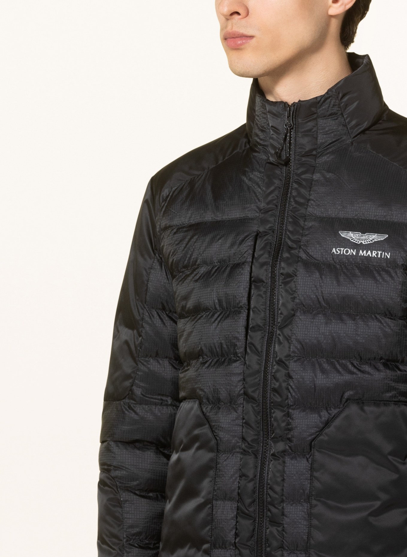 HACKETT LONDON Quilted jacket in black