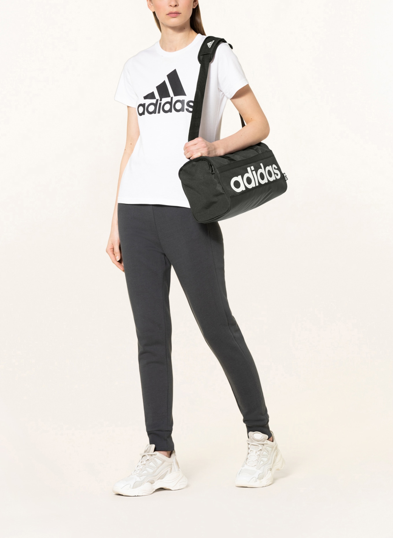 adidas Gym bag ESSENTIALS LINEAR XS in black/ white