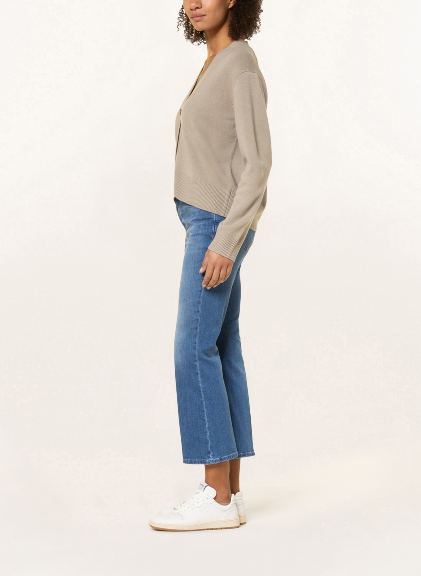 CLOSED Flared Jeans HI-SUN, Farbe: MBL MID BLUE (Bild 4)
