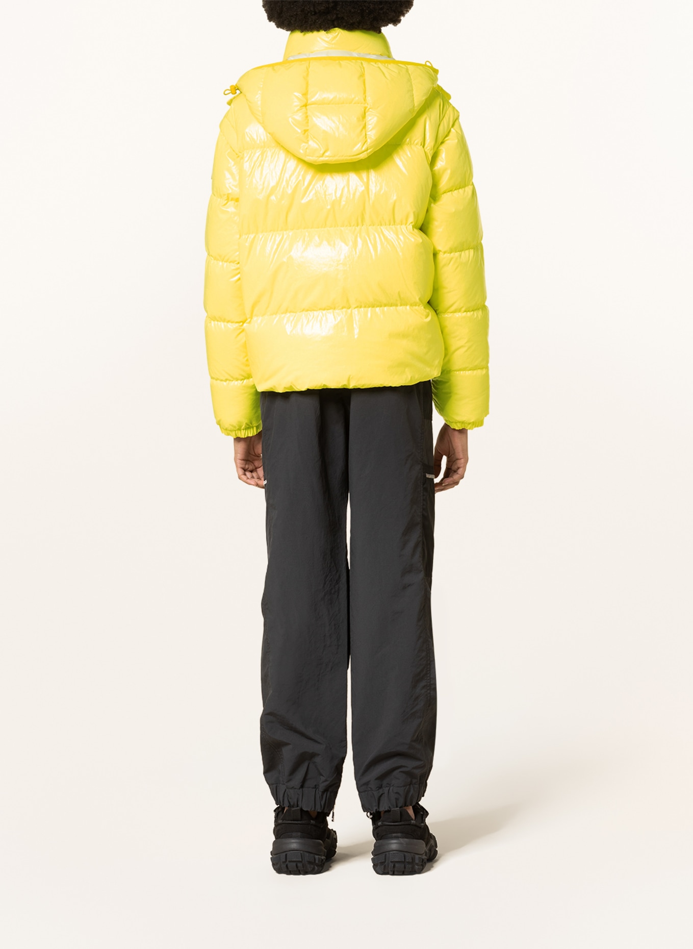 MONCLER Down jacket MAULEON with detachable sleeves, Color: YELLOW (Image 3)