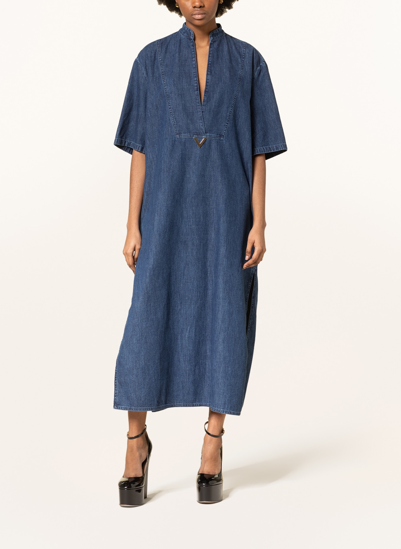 VALENTINO Kleid in Jeansoptik, Farbe: 558 MEDIUM BLUE DENIM (Bild 2)