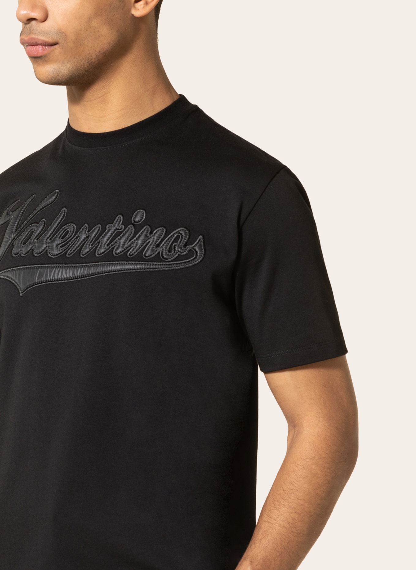 VALENTINO T-shirt, Kolor: CZARNY (Obrazek 4)