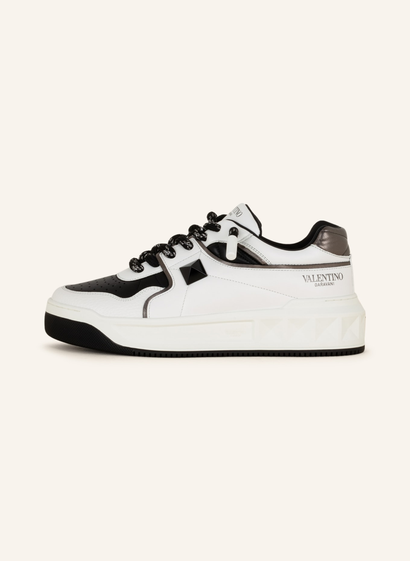 VALENTINO GARAVANI Sneakers ONE STUD with rivet and glitter thread, Color: WHITE/ BLACK (Image 4)