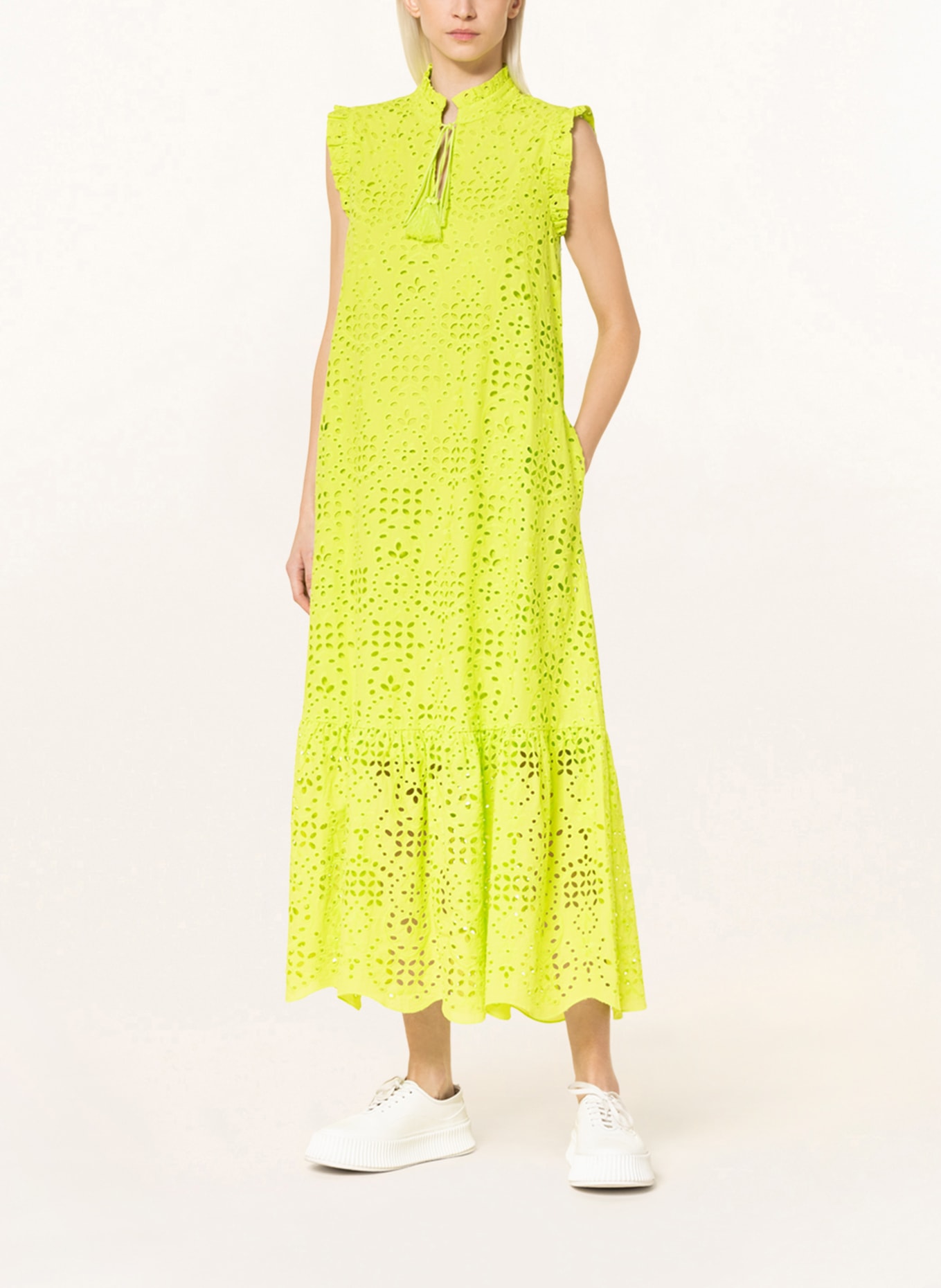 MRS & HUGS Dress made of lace, Color: LIGHT GREEN (Image 2)