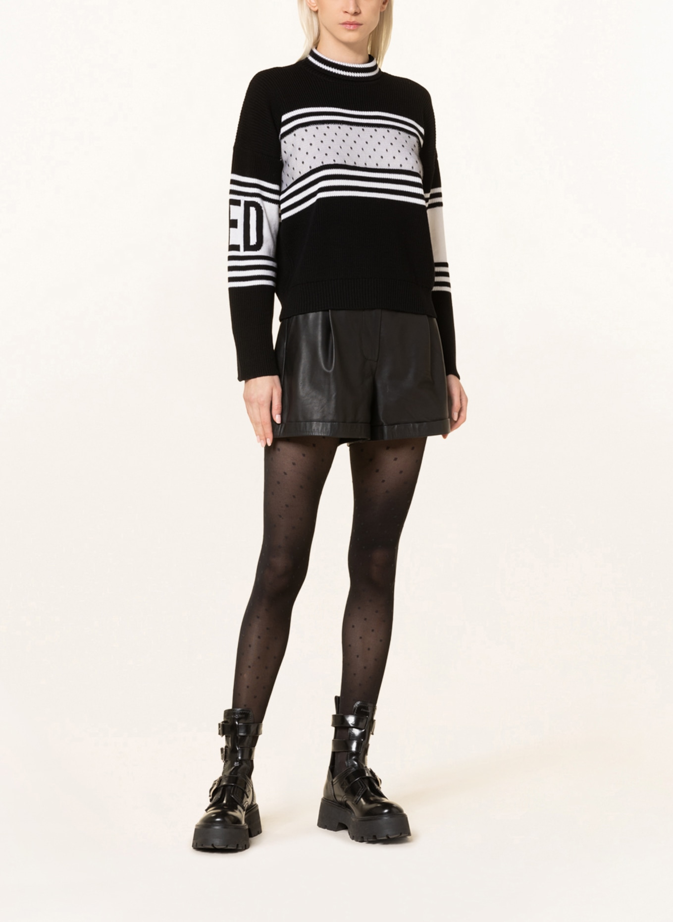 , Color: BLACK/ WHITE(Image 1)