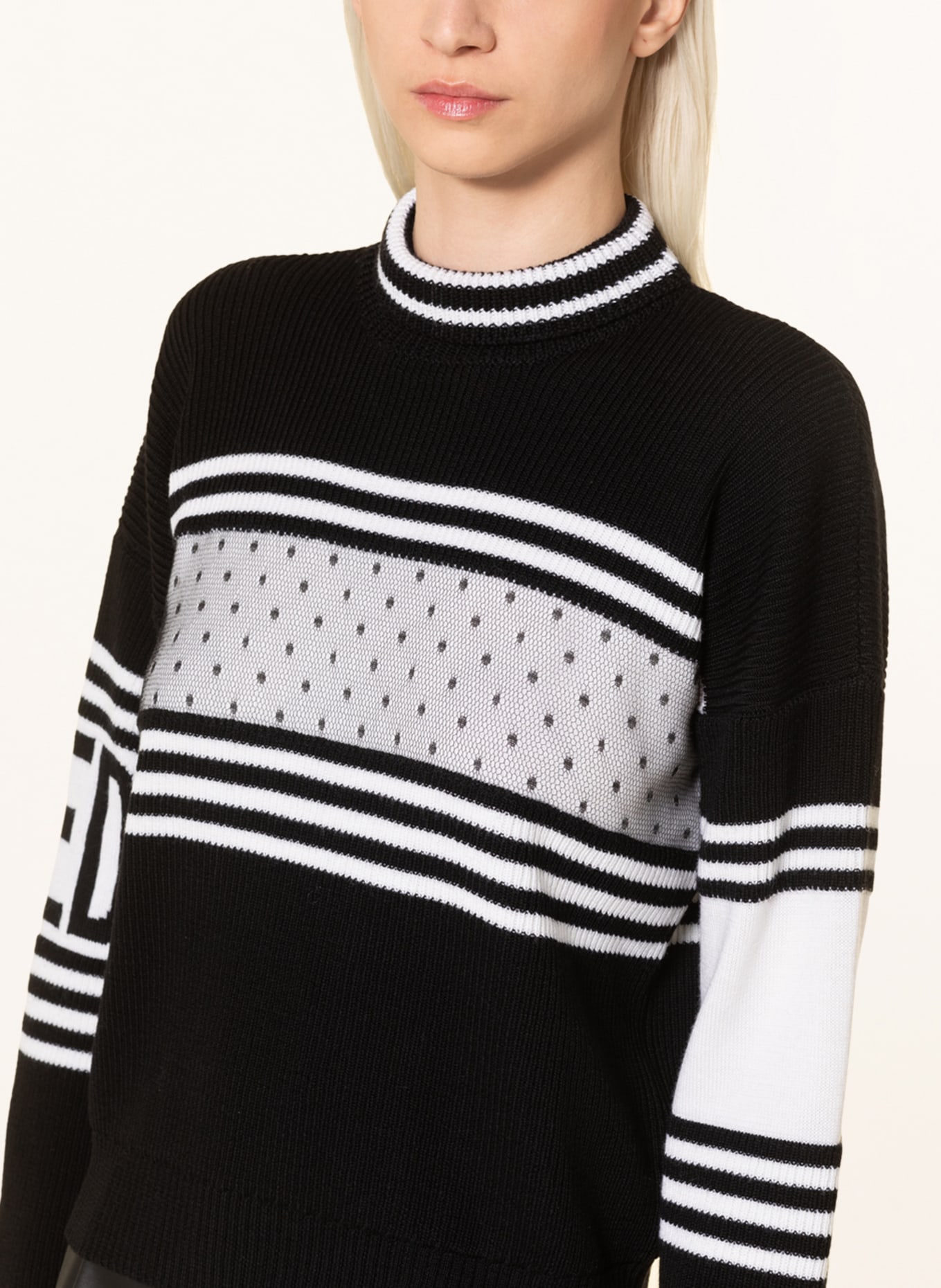 , Color: BLACK/ WHITE(Image 1)