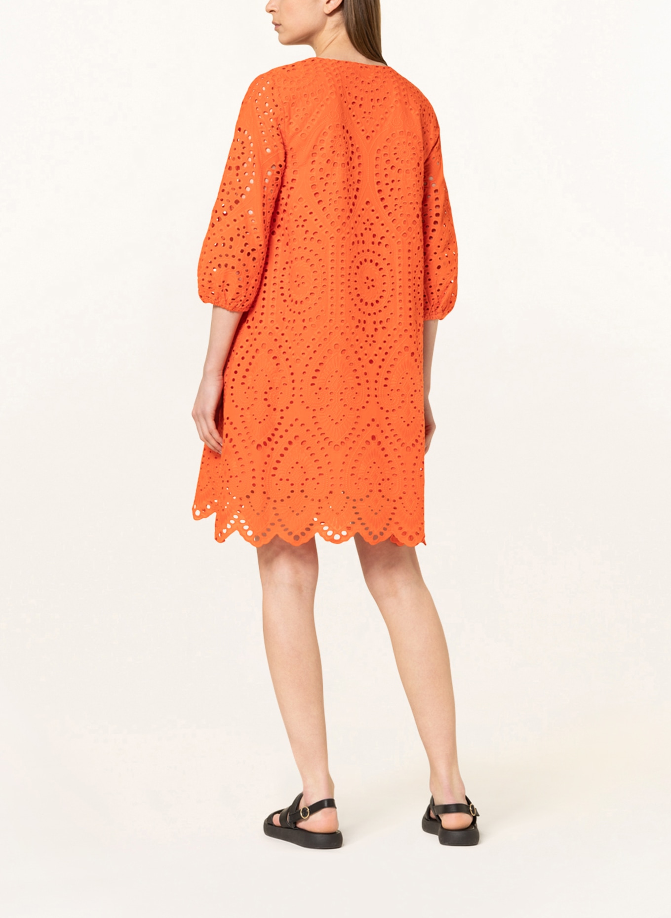 darling harbour Dress in lace with 3/4 sleeves, Color: ORANGE (Image 3)