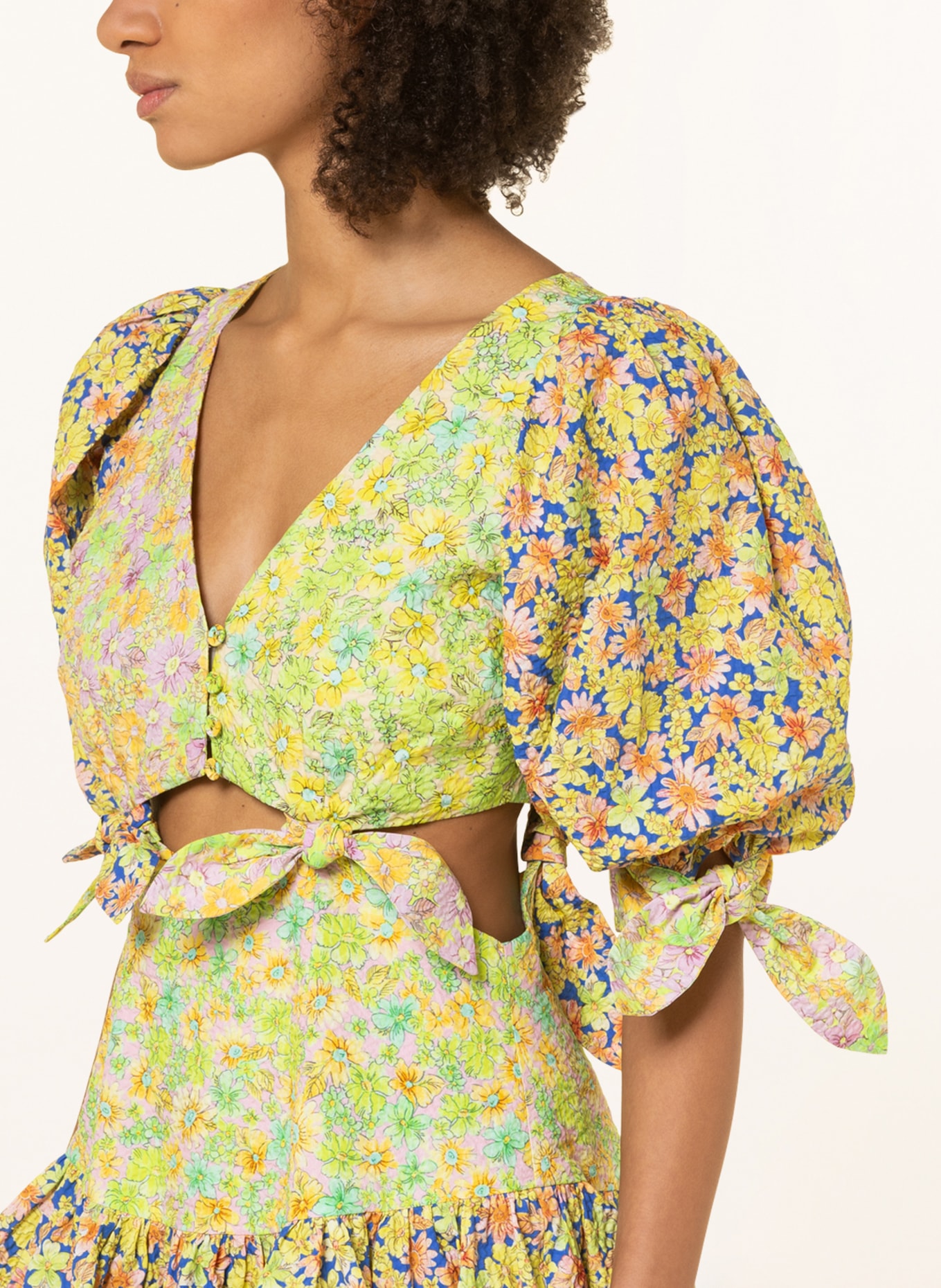 ALÉMAIS Kleid DAISY mit Cut-outs, Farbe: GELB/ BLAU/ ORANGE (Bild 4)