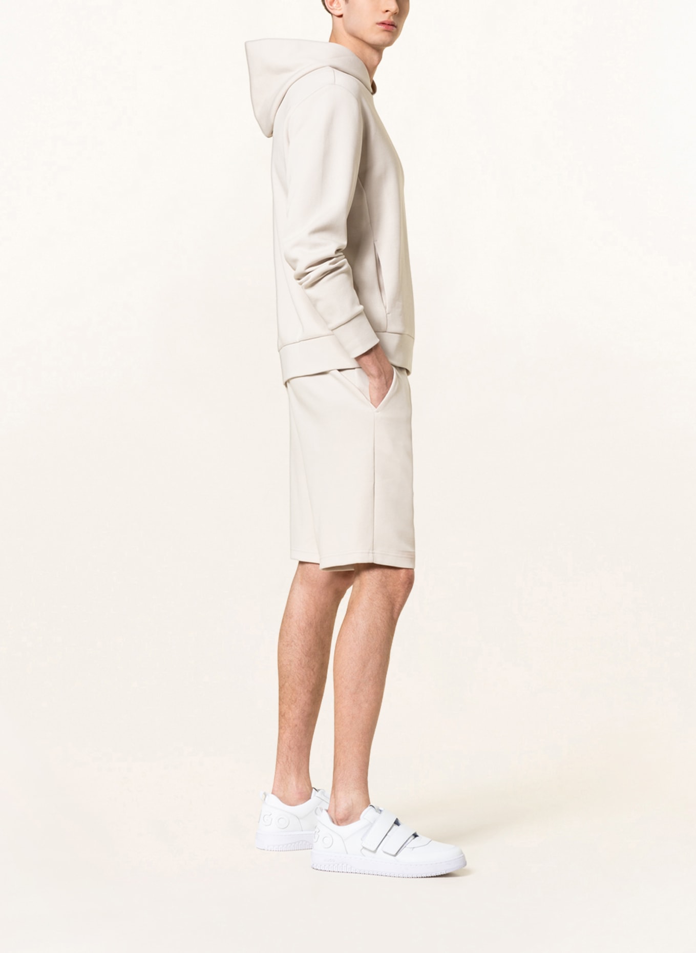 Calvin Klein Sweatshorts: CREME
