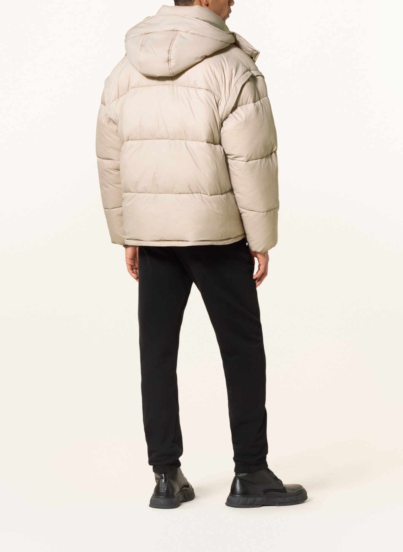 WRSTBHVR Quilted jacket SILAS with detachable sleeves: TAUPE