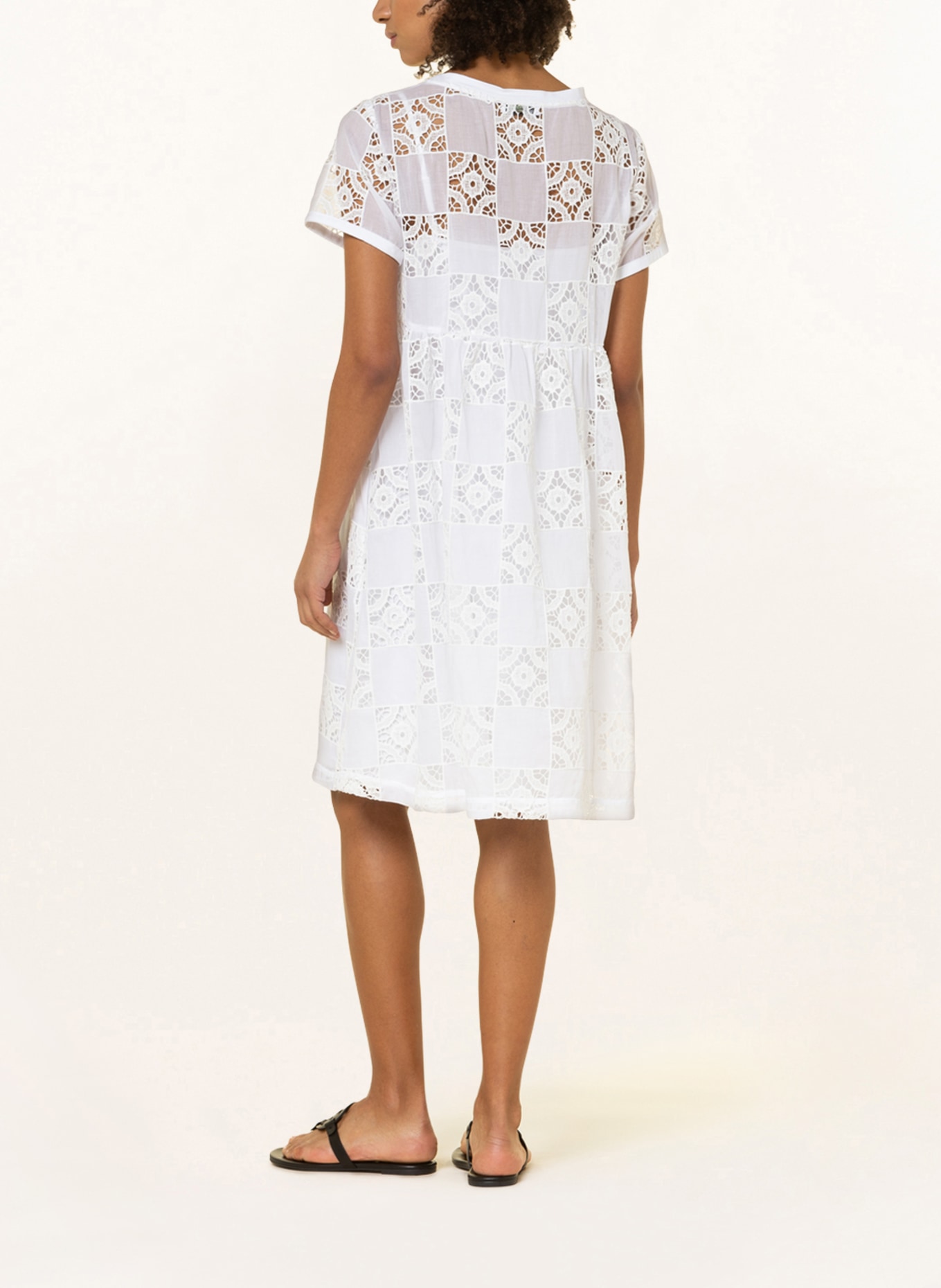 LOUIS and MIA Dress with lace, Color: WHITE (Image 3)