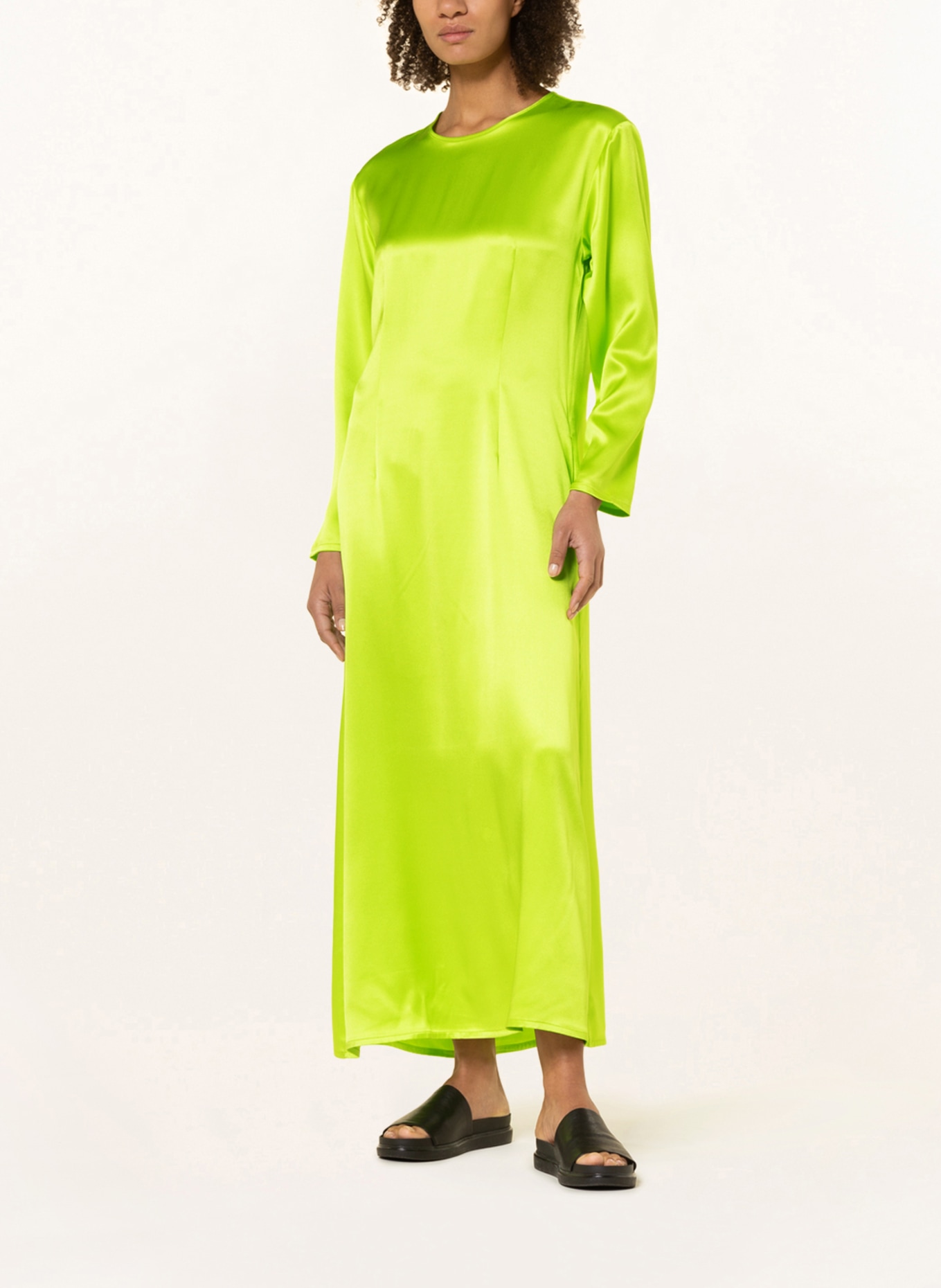 ASCENO Silk dress THE JODY, Color: NEON GREEN (Image 2)