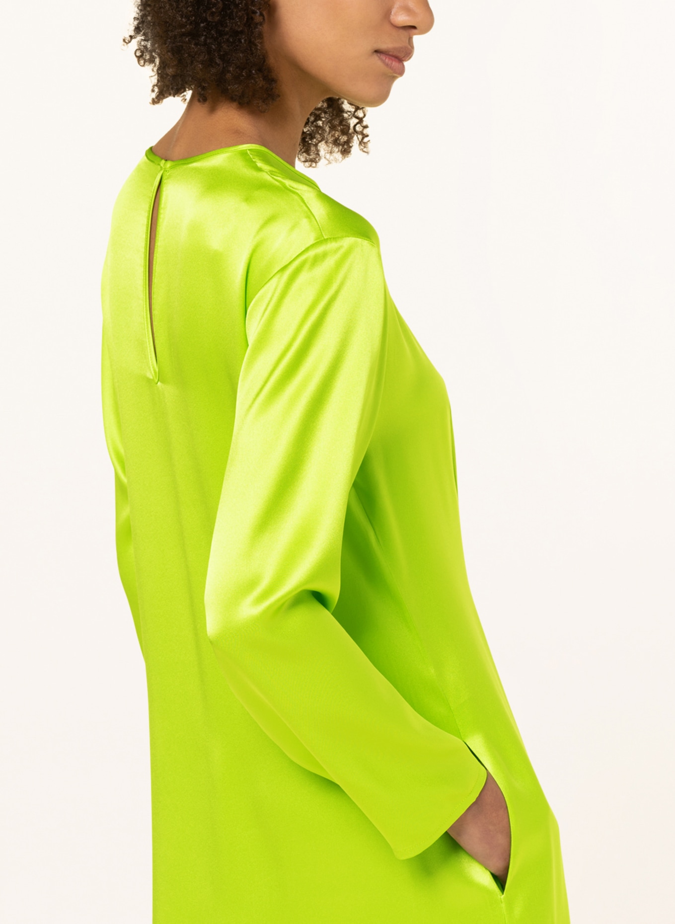 ASCENO Silk dress THE JODY, Color: NEON GREEN (Image 4)