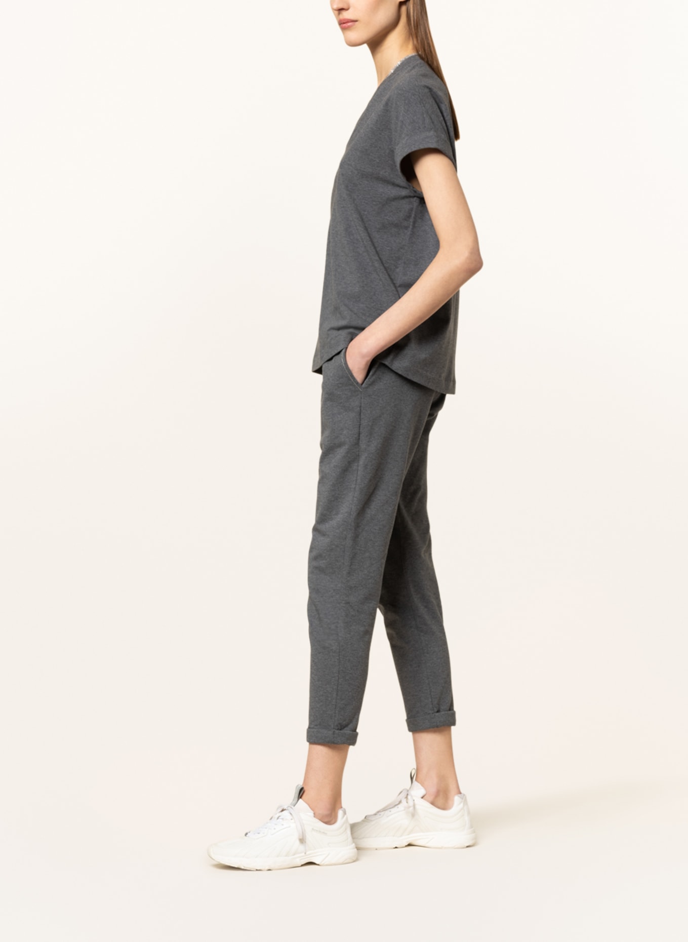BRUNELLO CUCINELLI Trousers in jogger style with decorative gems, Color: GRAY (Image 4)