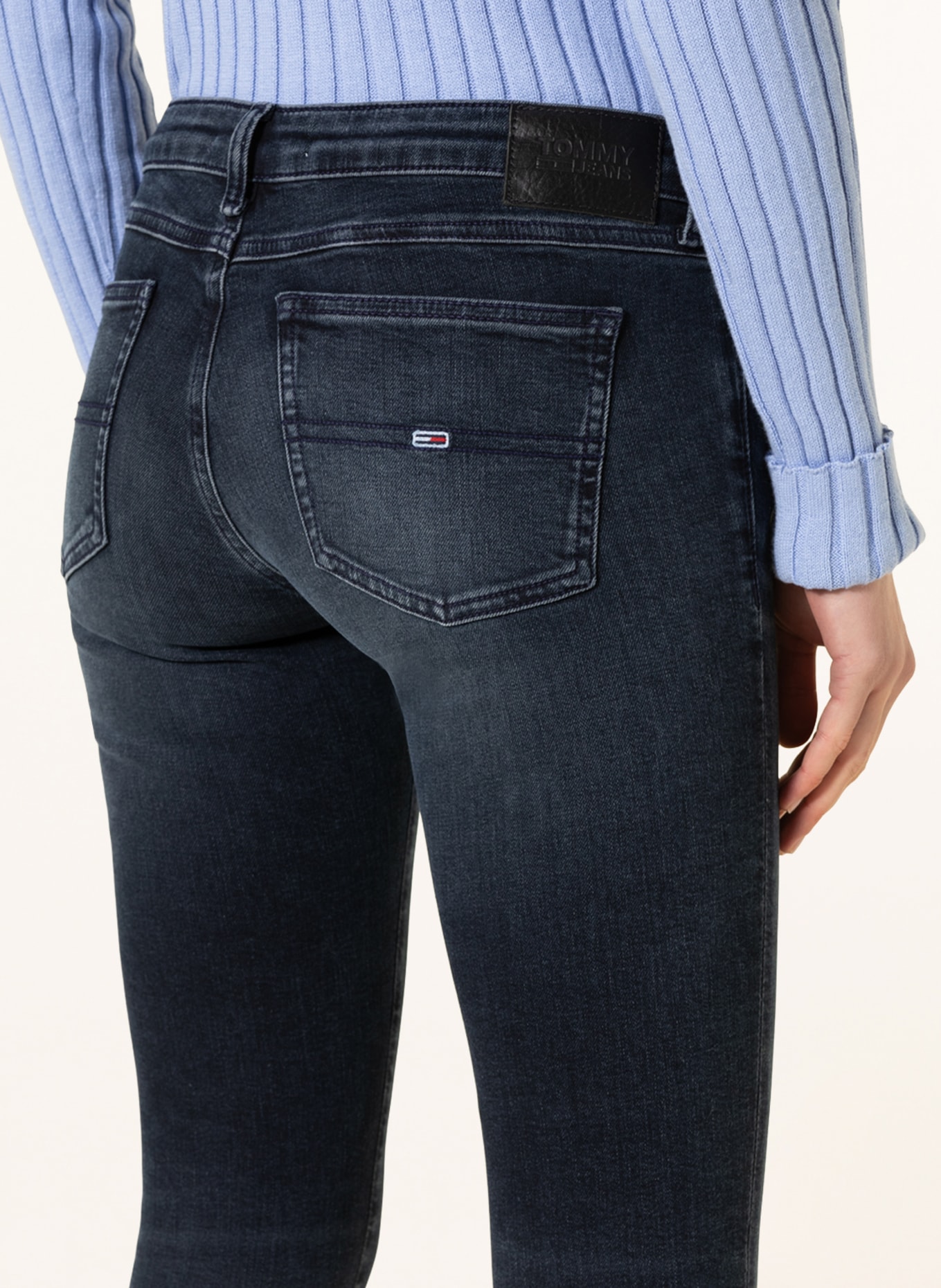 TOMMY JEANS Skinny Jeans SOPHIE, Farbe: 1BK Denim Dark (Bild 5)
