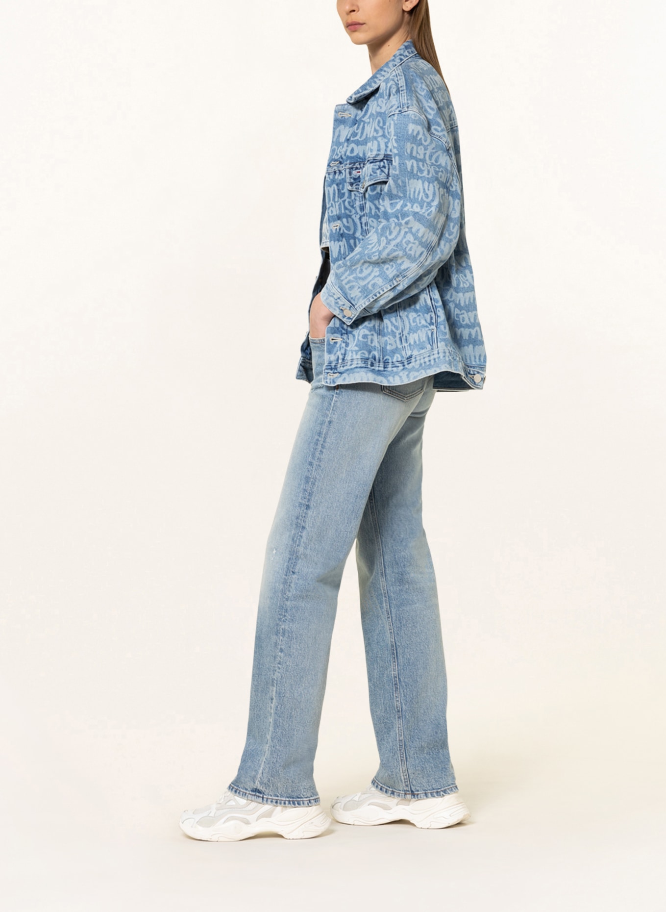 TOMMY JEANS Straight Jeans SOPHIE, Farbe: 1A5 Denim Medium (Bild 4)