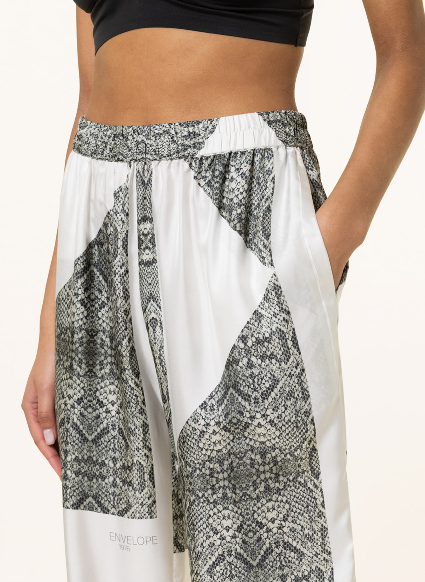 ENVELOPE 1976 Wide leg trousers VEHI in silk, Color: WHITE/ GRAY (Image 5)